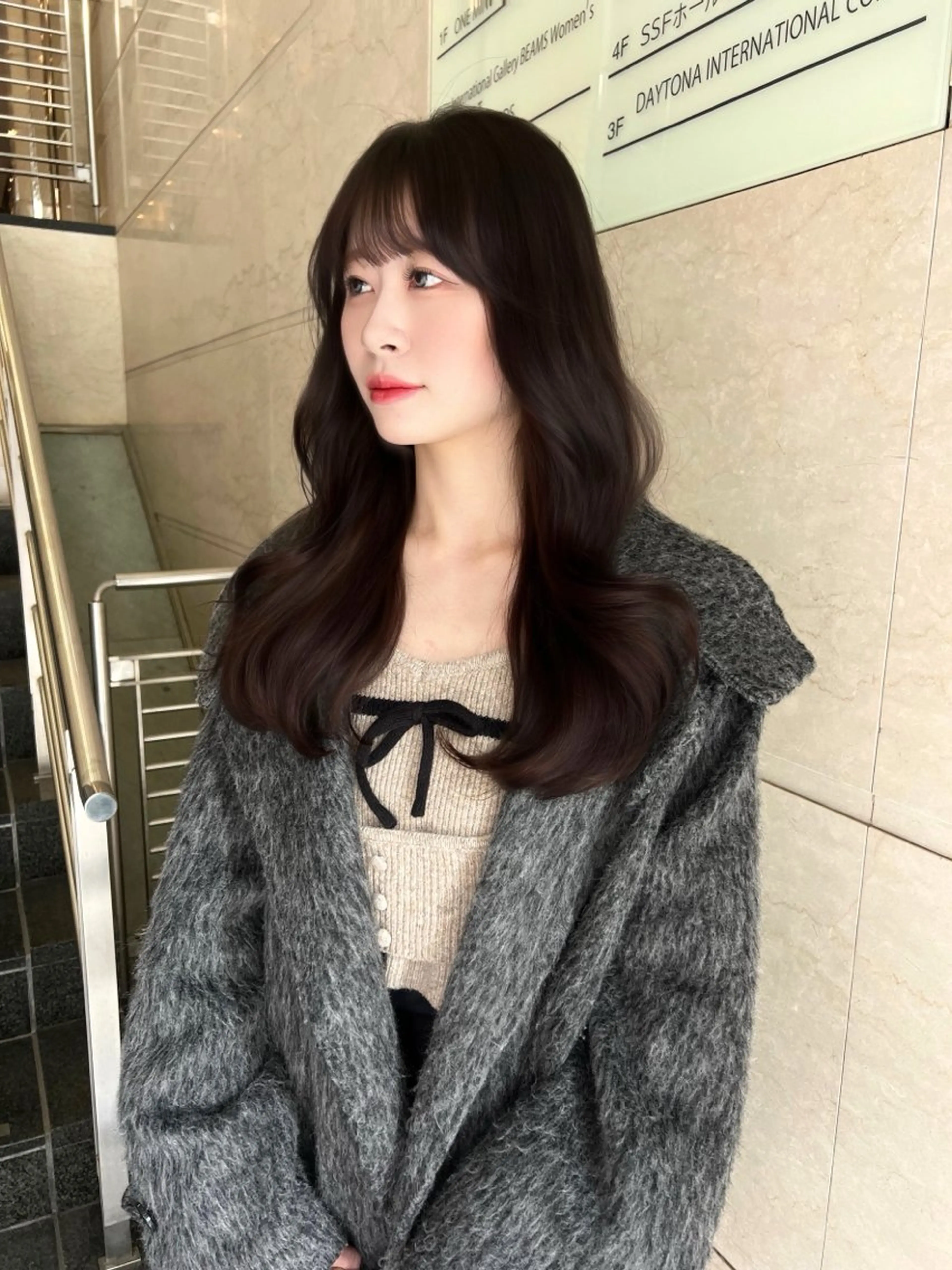 ロング YUI / LbyHOMEのヘアスタイル