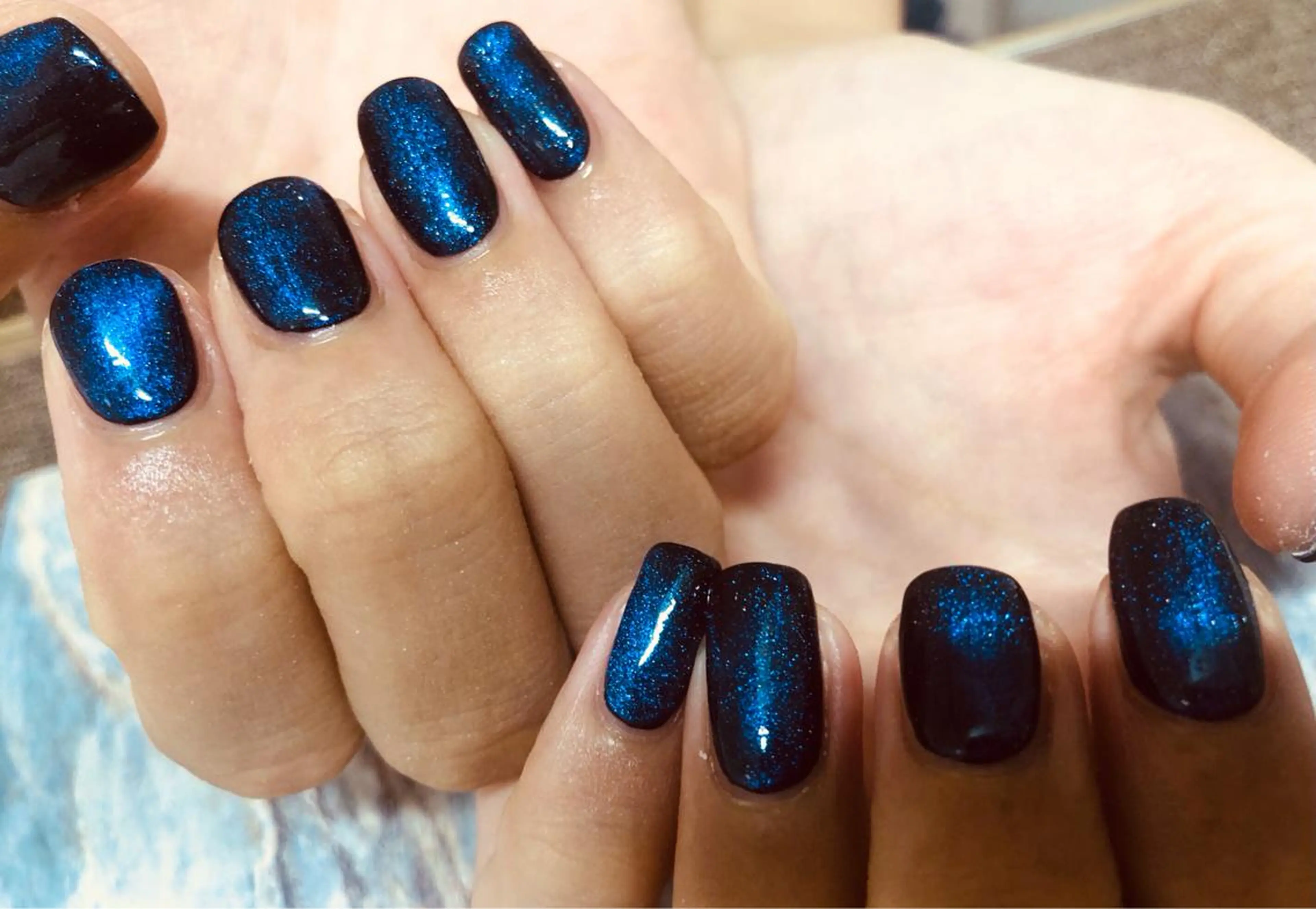 ネイル マグネットネイル mogunail &blowのネイルデザイン