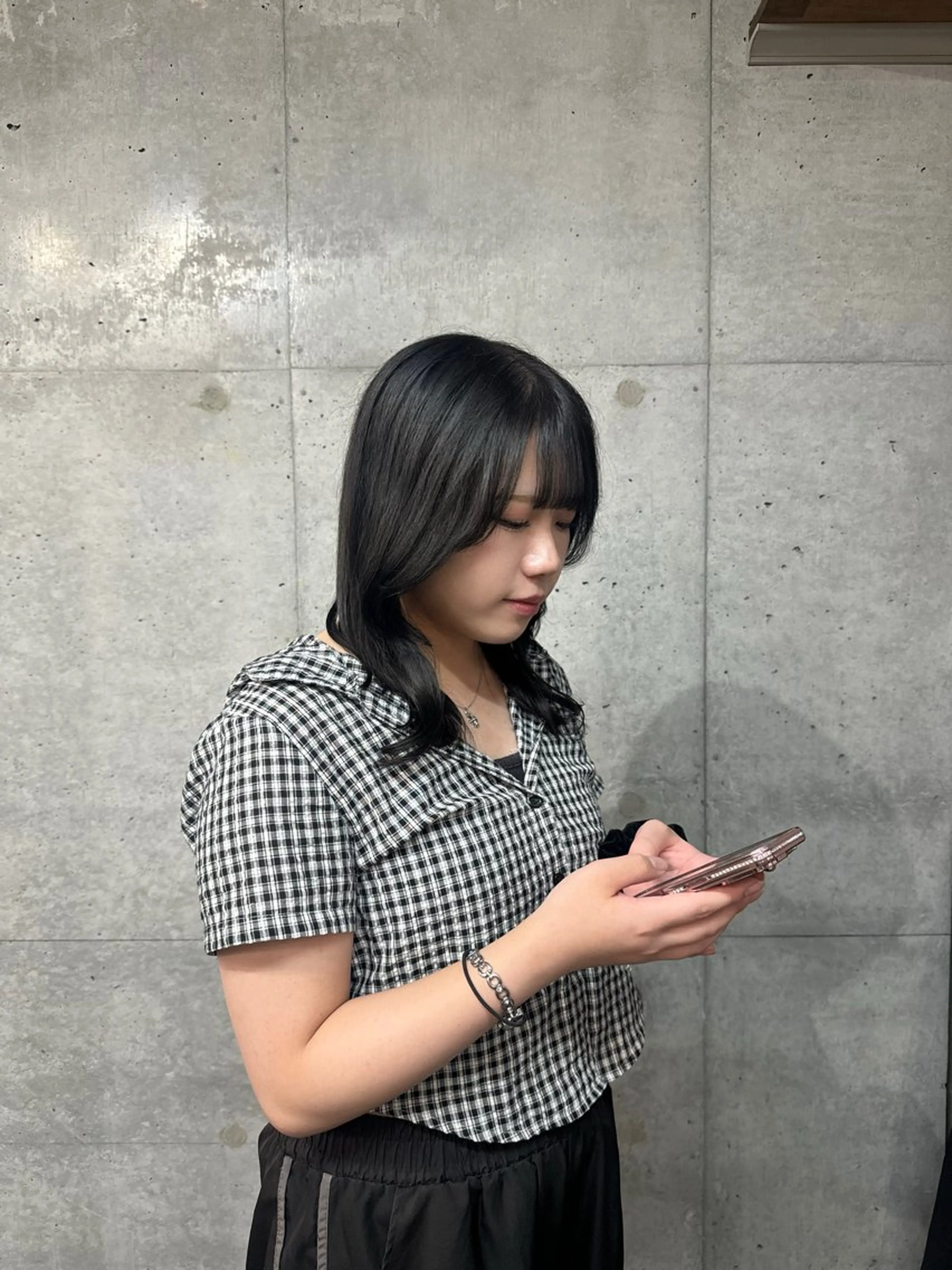 カラー 艶髪/ハイトーン モカのヘアスタイル