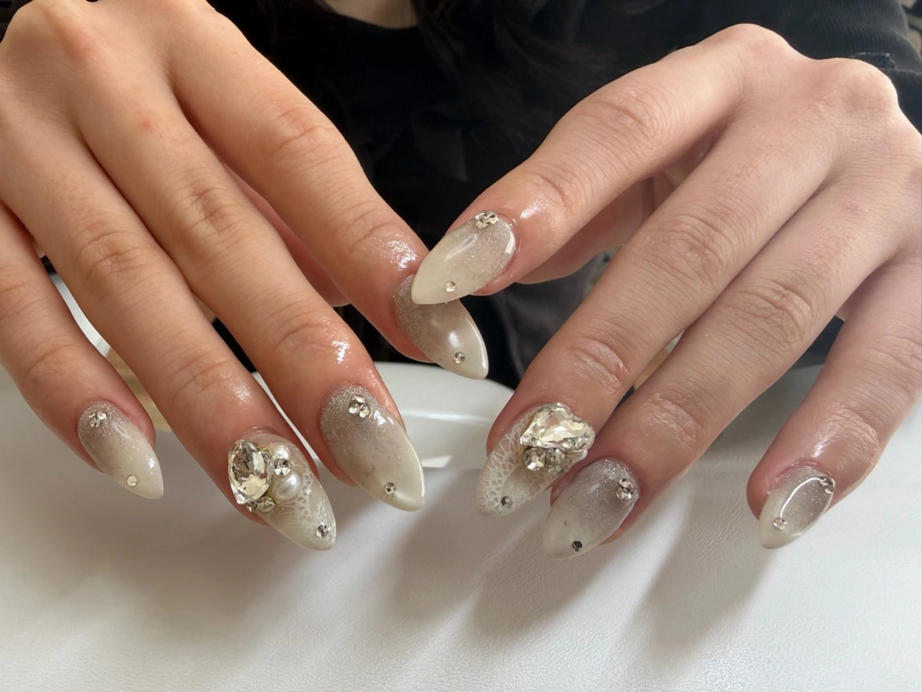 ネイル ハンドネイル IZUMI YUKIのネイルデザイン