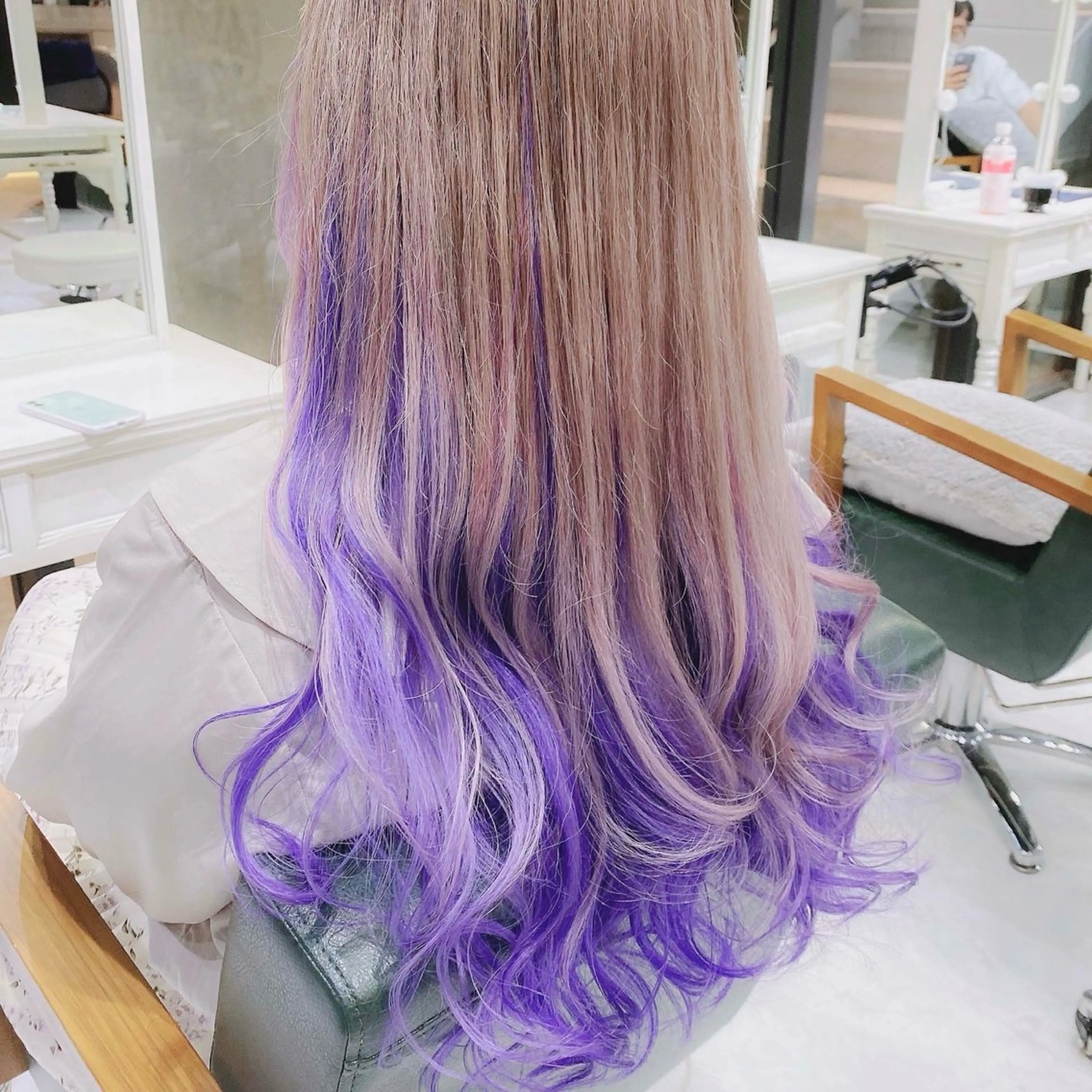 ロング カラー ベージュカラー ブリーチ デザインカラー ハイトーンカラー インナーカラー DAYS Men’sのヘアスタイル