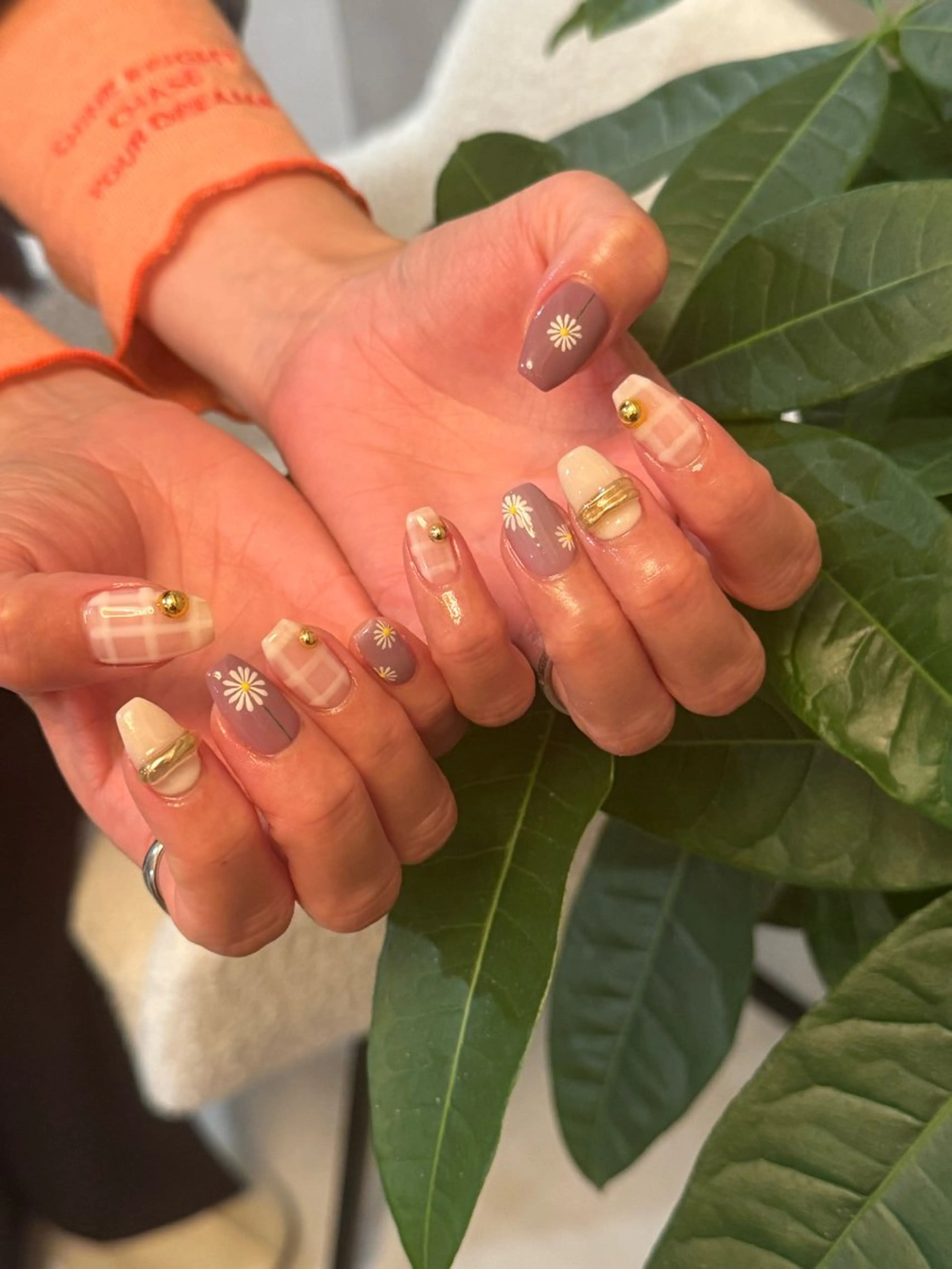 ネイル ハンドネイル OAKたまプラ MiKiのネイルデザイン