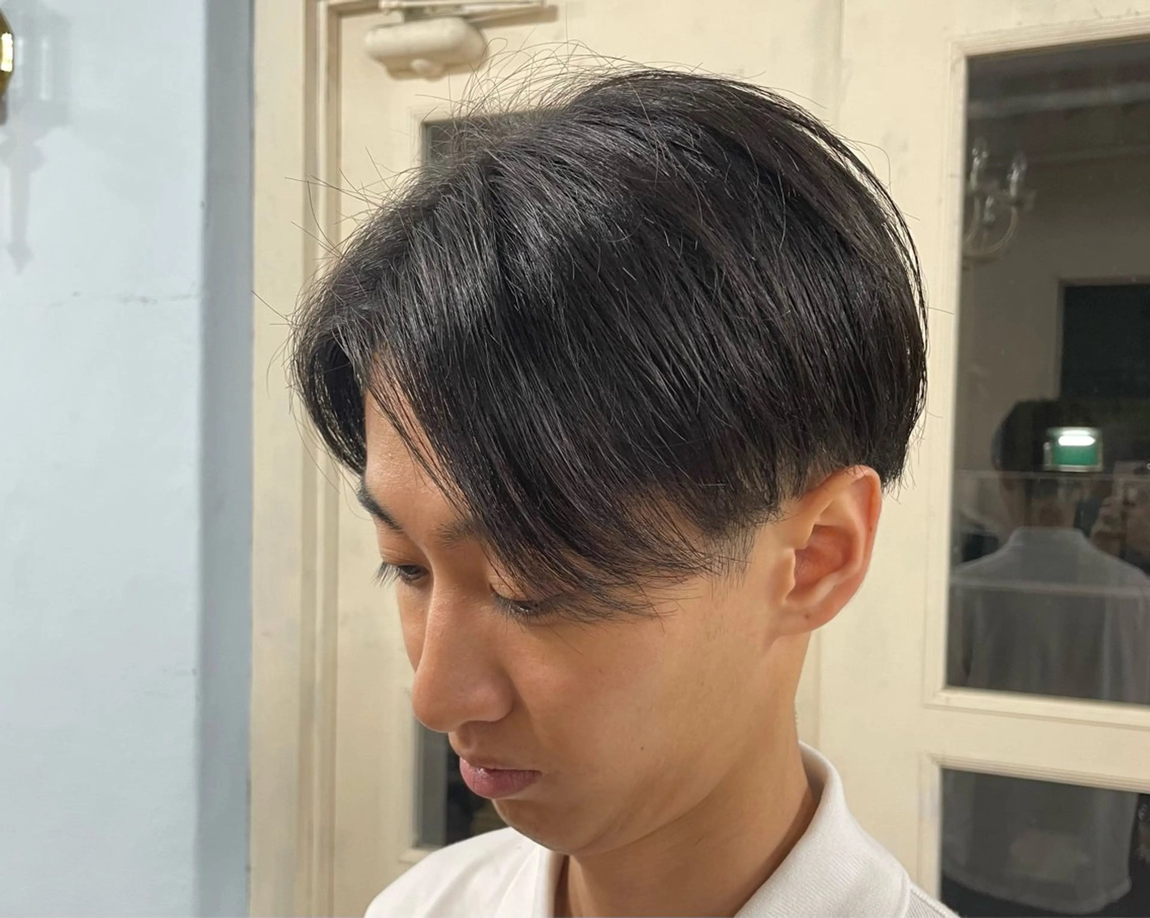 ミディアム メンズ センターパート カット 姫路アンメリーアン ダンのヘアスタイル