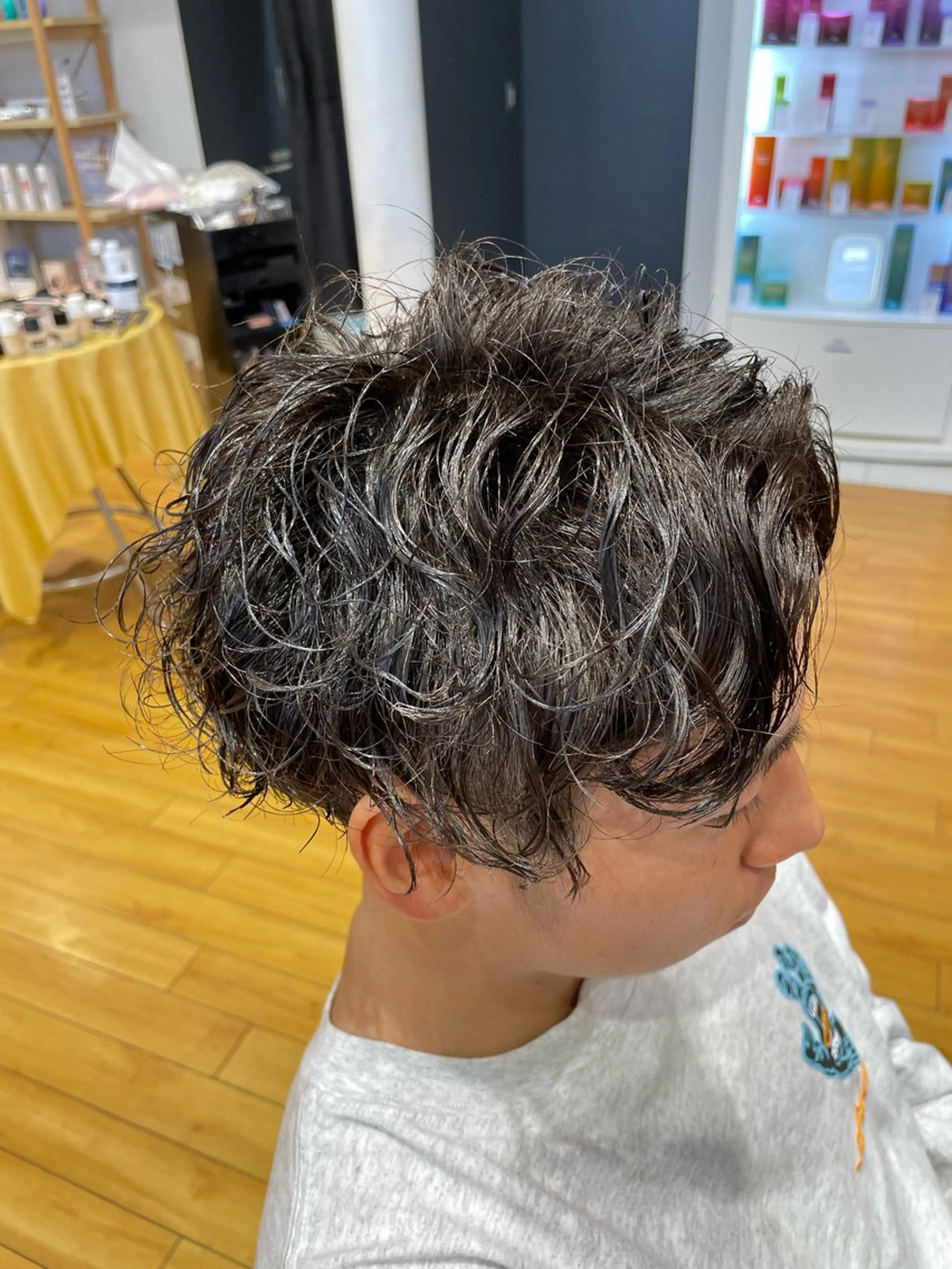 パーマ メンズ 豊永 椋哉のヘアスタイル