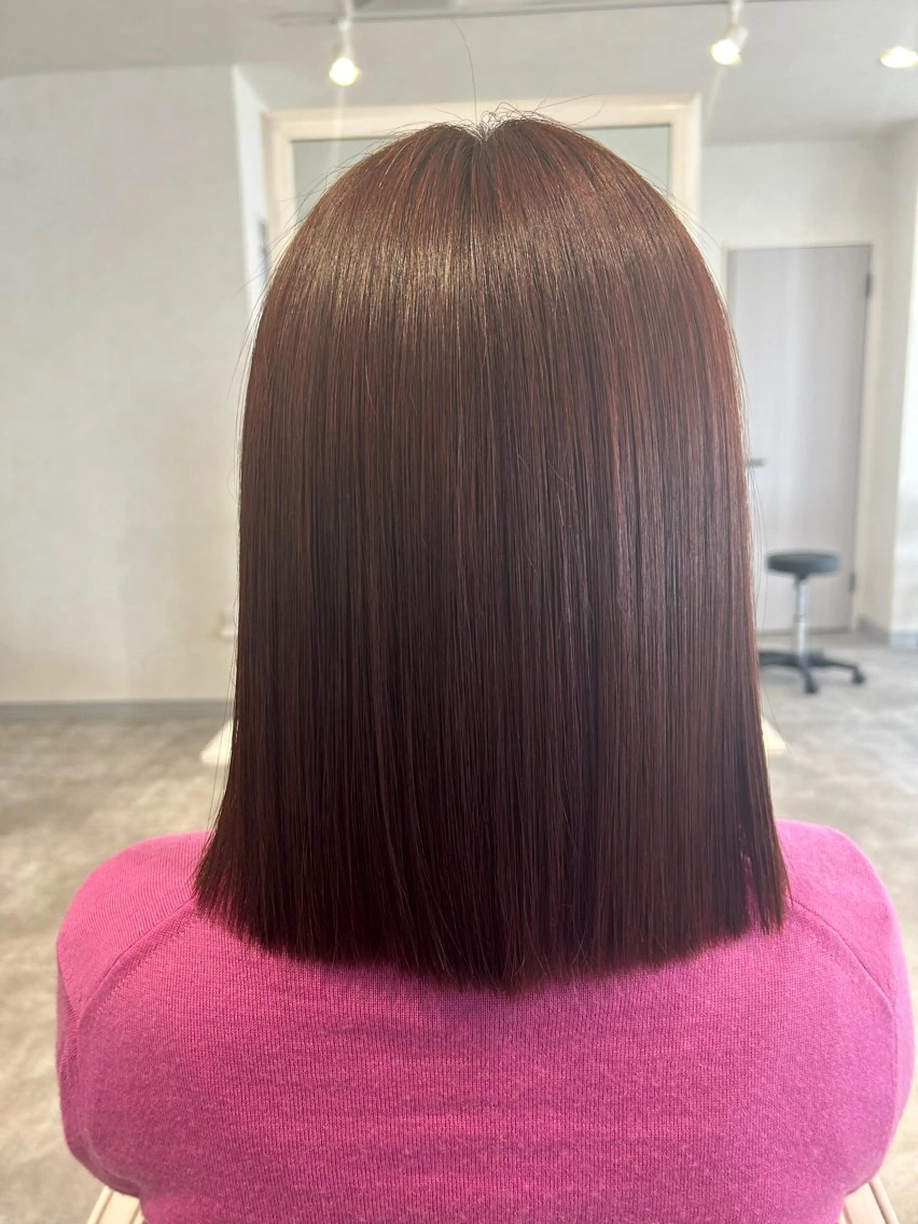 カラー 稲井 裕美のヘアスタイル