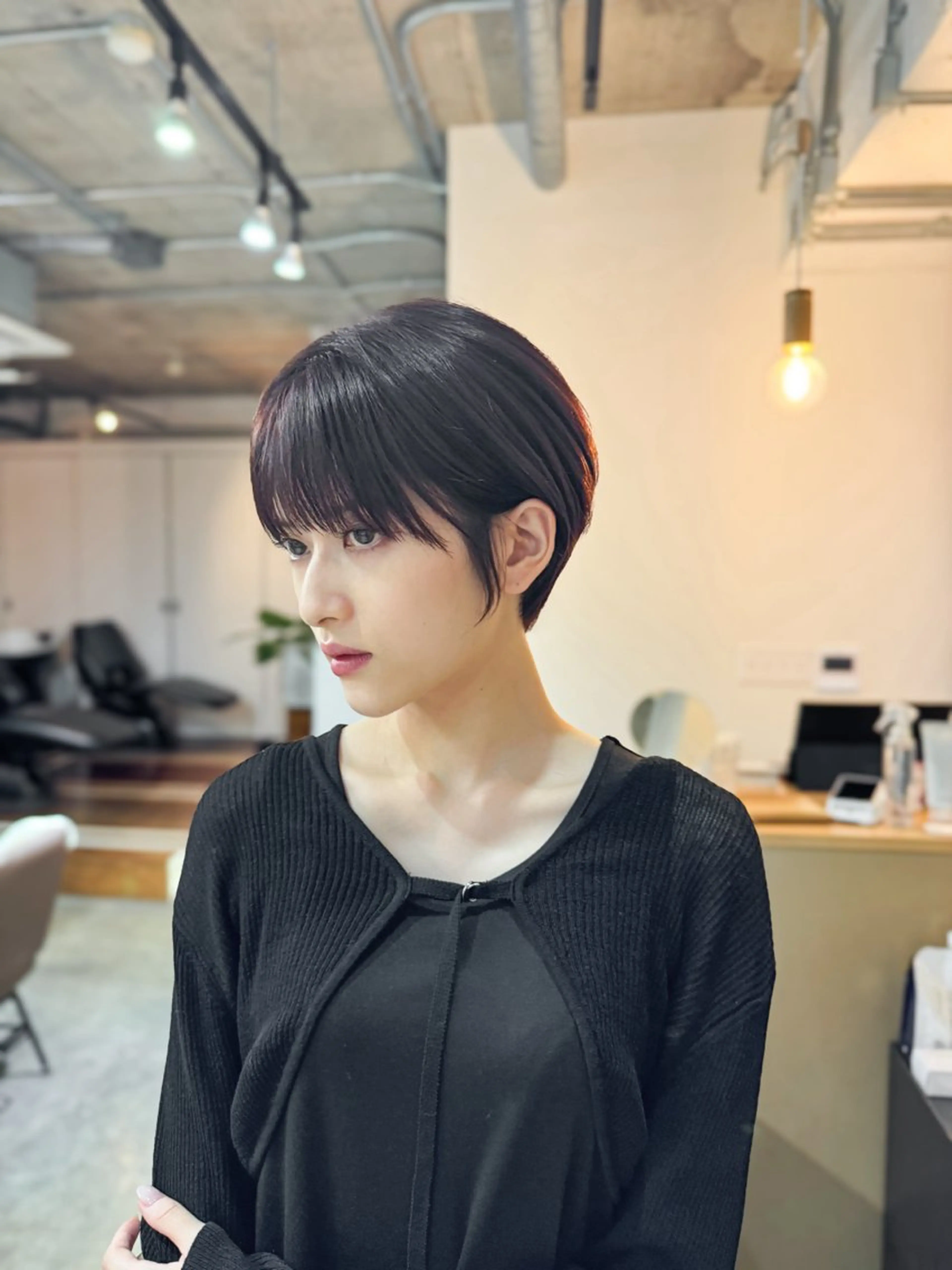 ショート 顔周りカット 小顔カット 奥村 紘のヘアスタイル