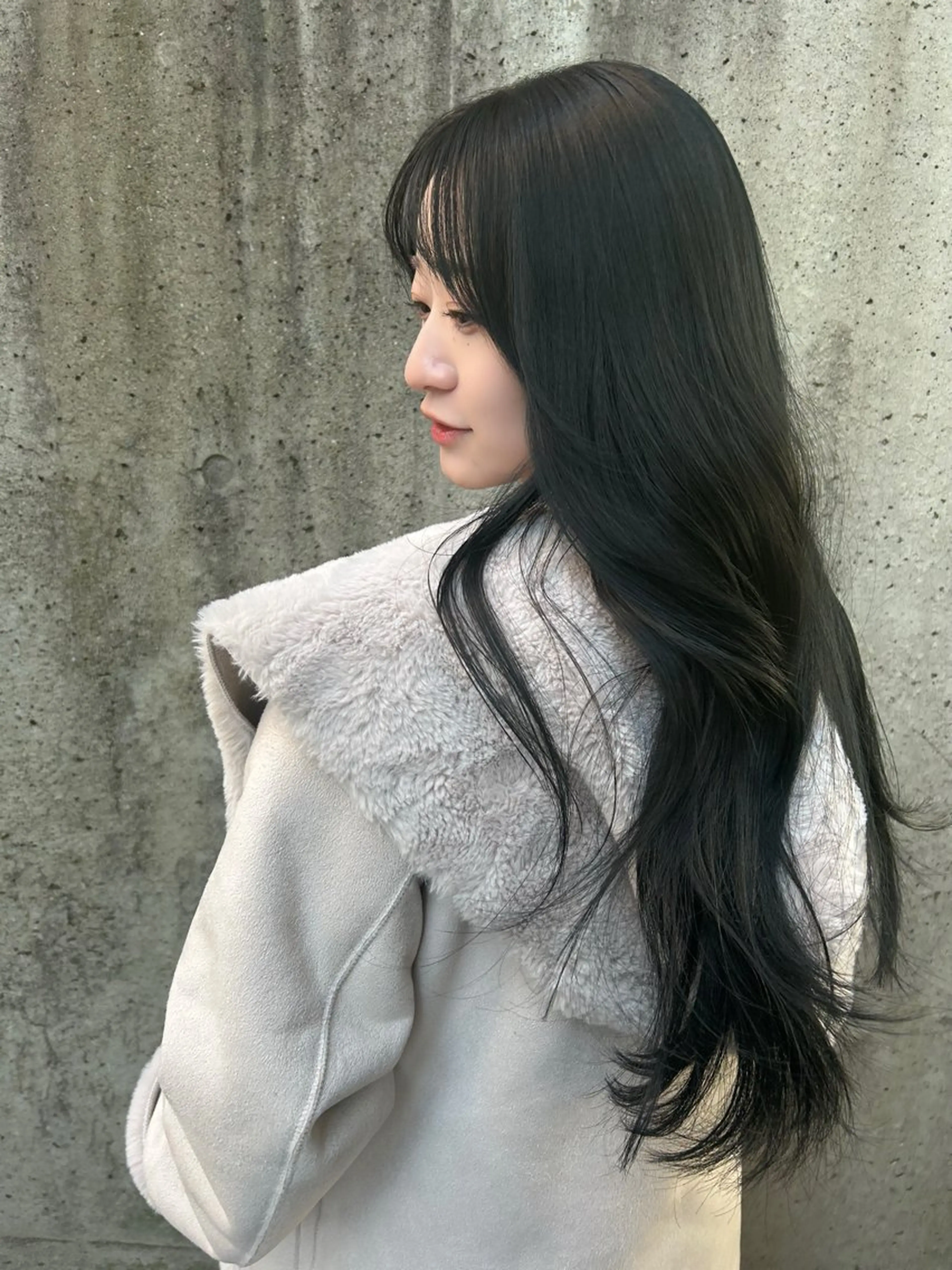 セミロング カラー ブルーカラー ブルーグレー ブルーグレージュ 透明感カラー グレージュ カット ヘアカラー トリートメント 髪質改善カラー🦋 レイヤー/ナカネのヘアスタイル