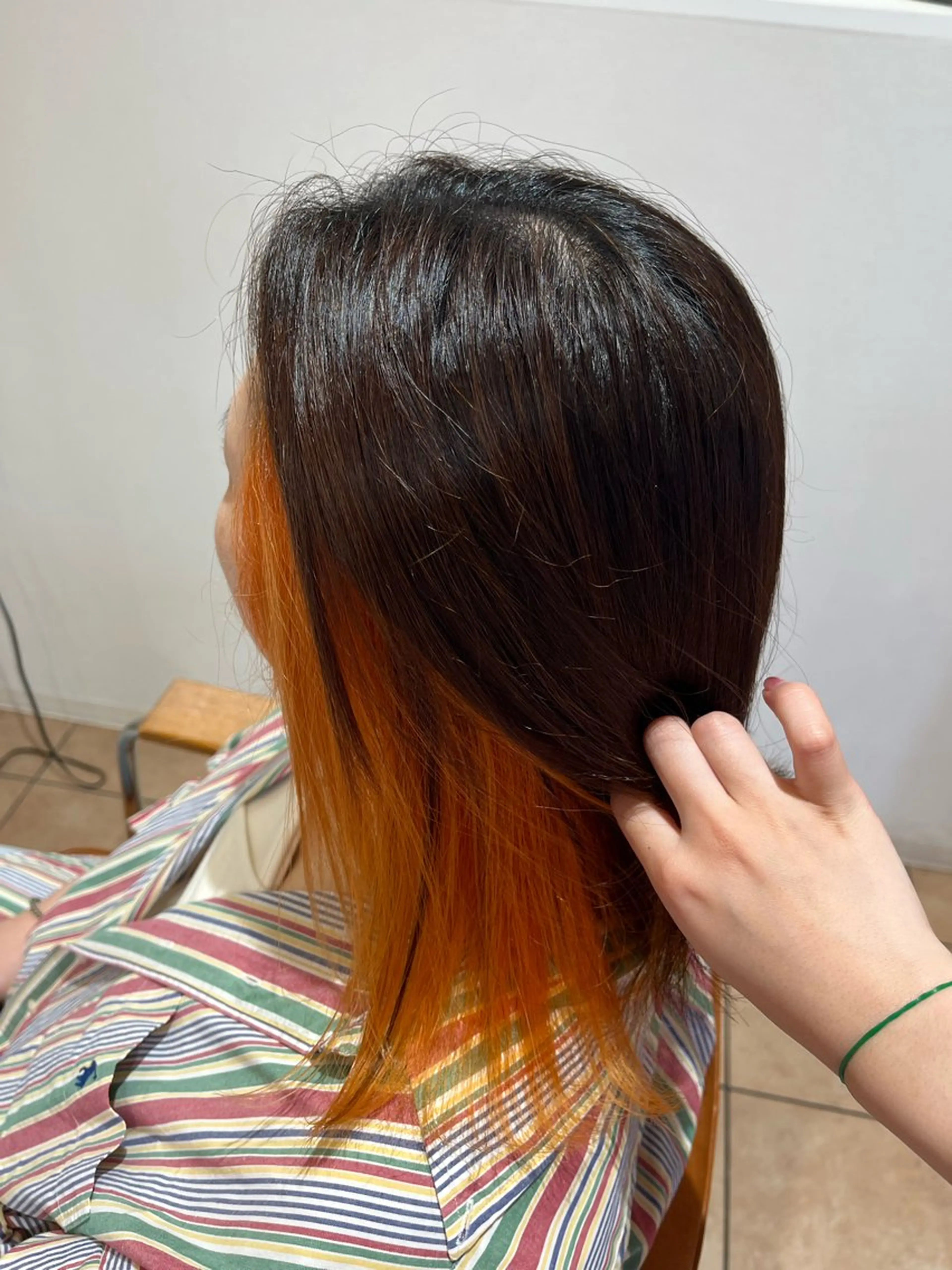 ミディアム 伊藤 杏乃のヘアスタイル