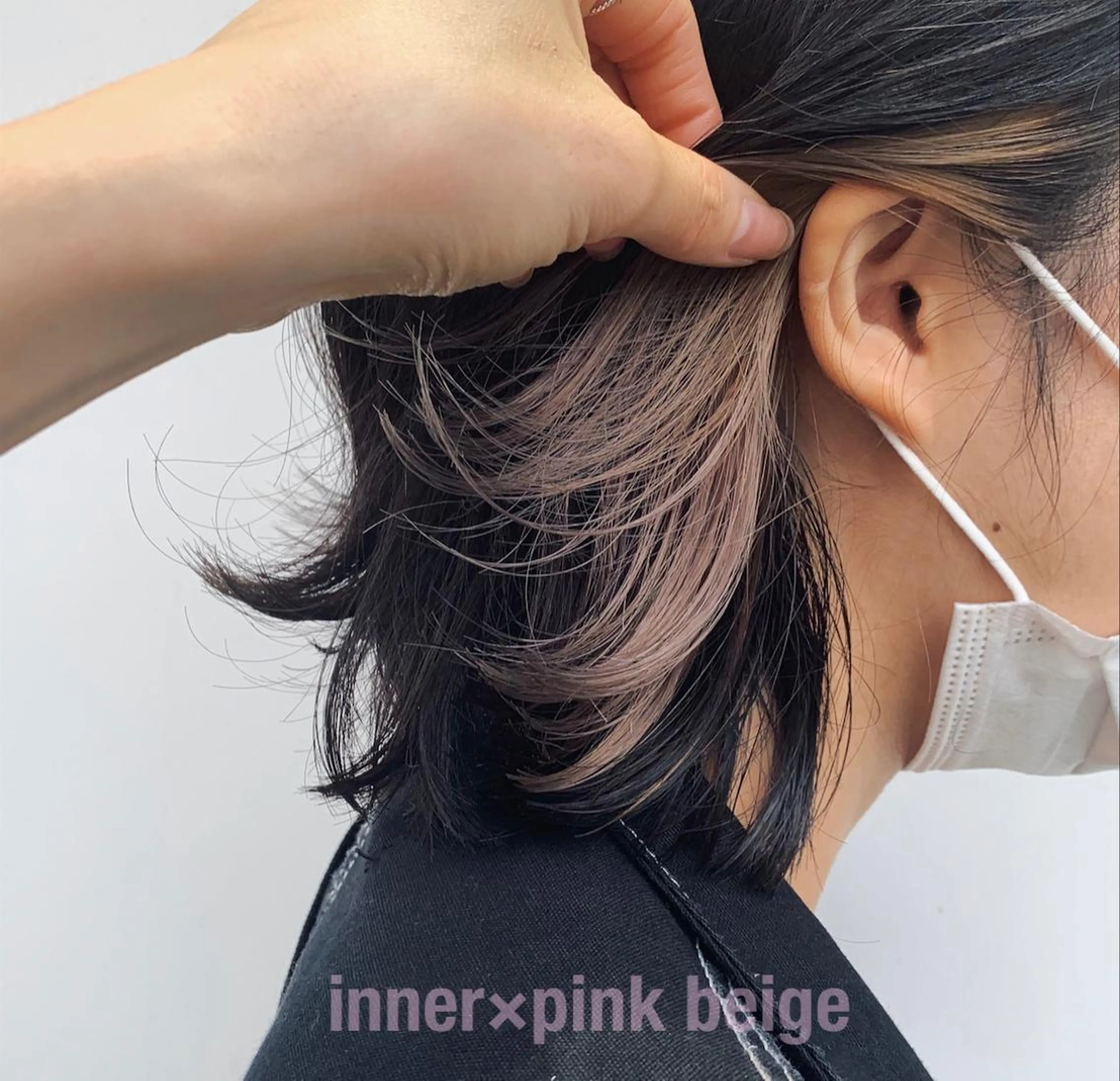 ミディアム カラー RINA🧤 デザインとボブのヘアスタイル