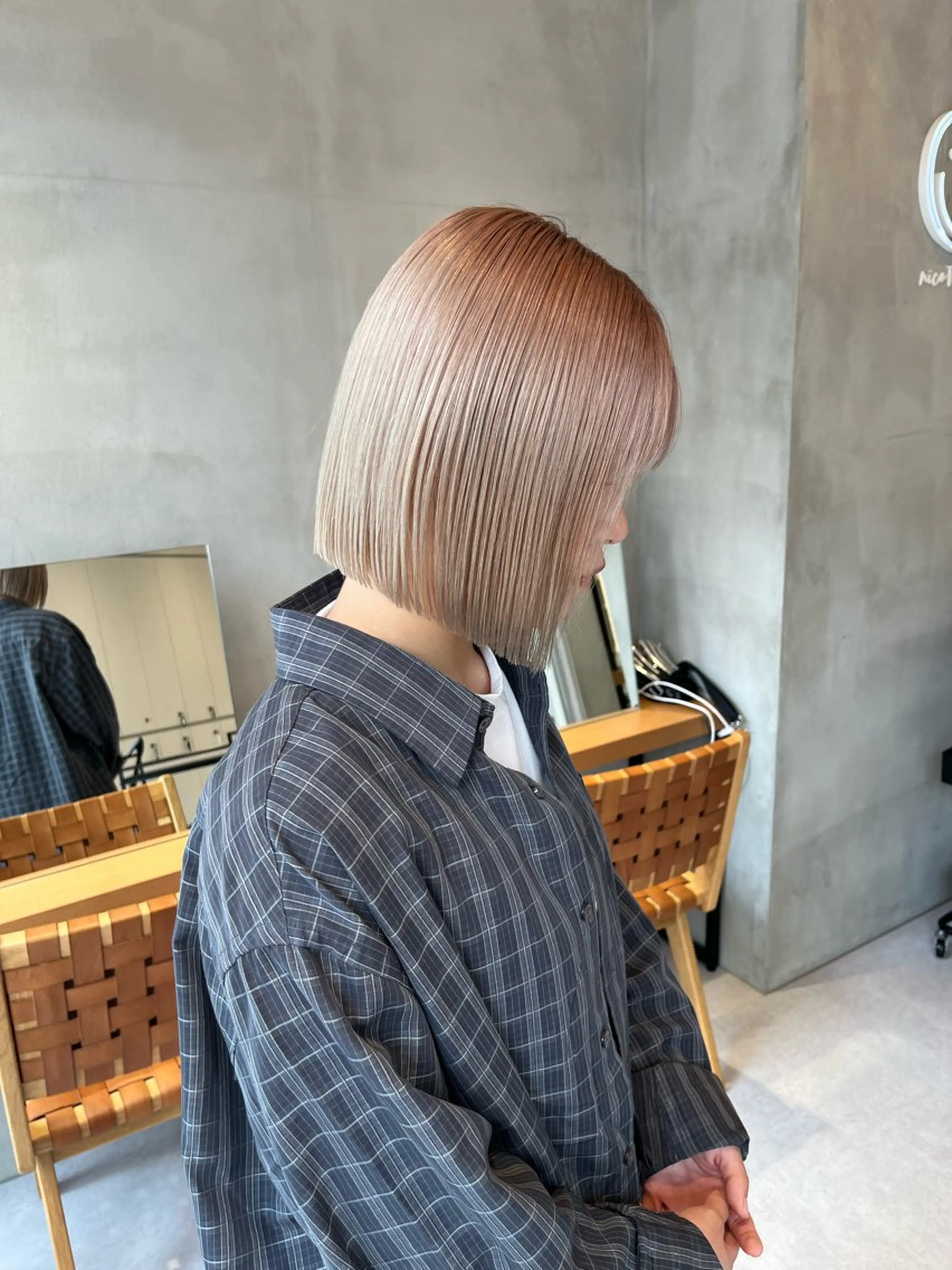 ミディアム カラー ボブ&顔まわりレ イヤー♡TOMOE♡のヘアスタイル