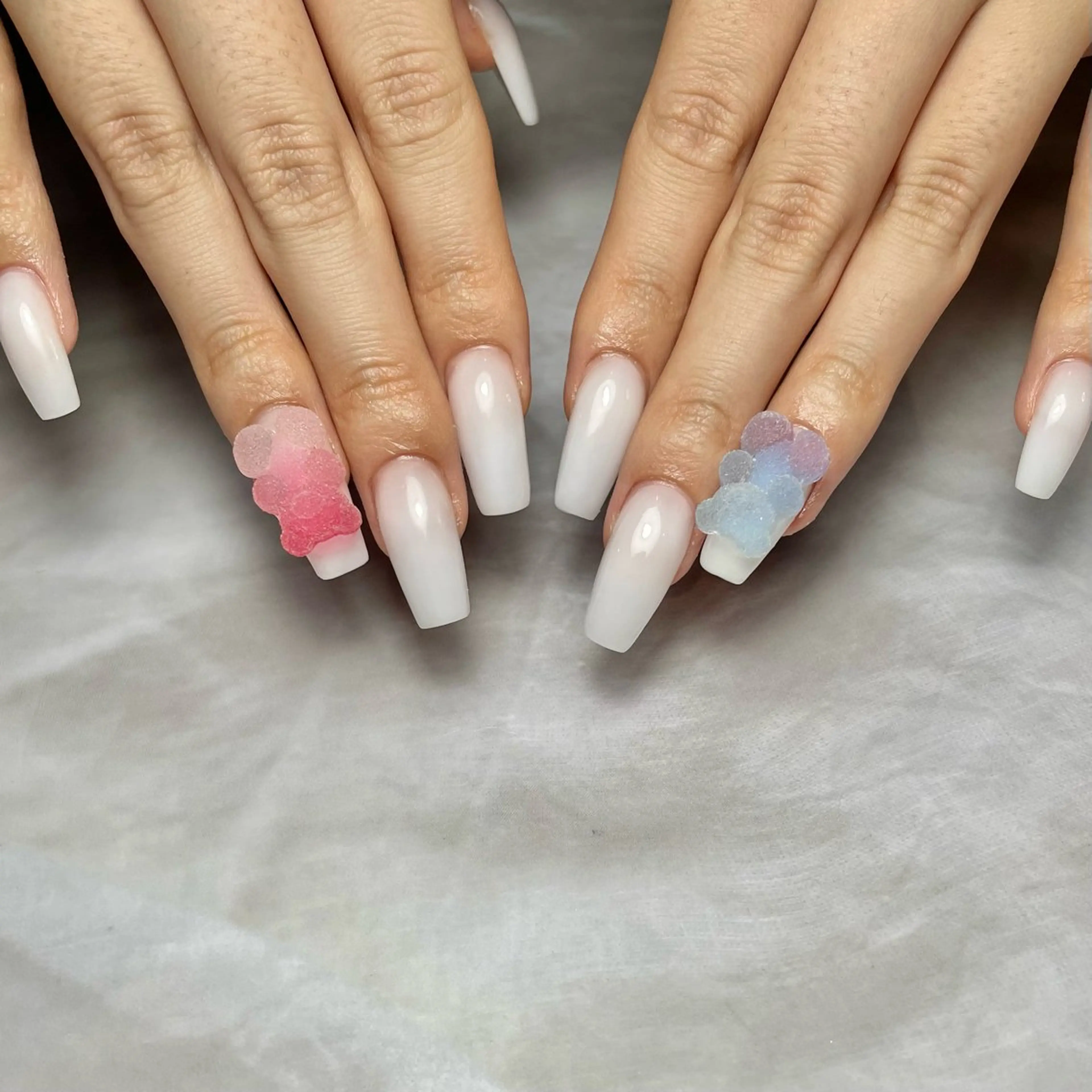 ネイル ワンカラーネイル ホワイト Reflection marikoのネイルデザイン