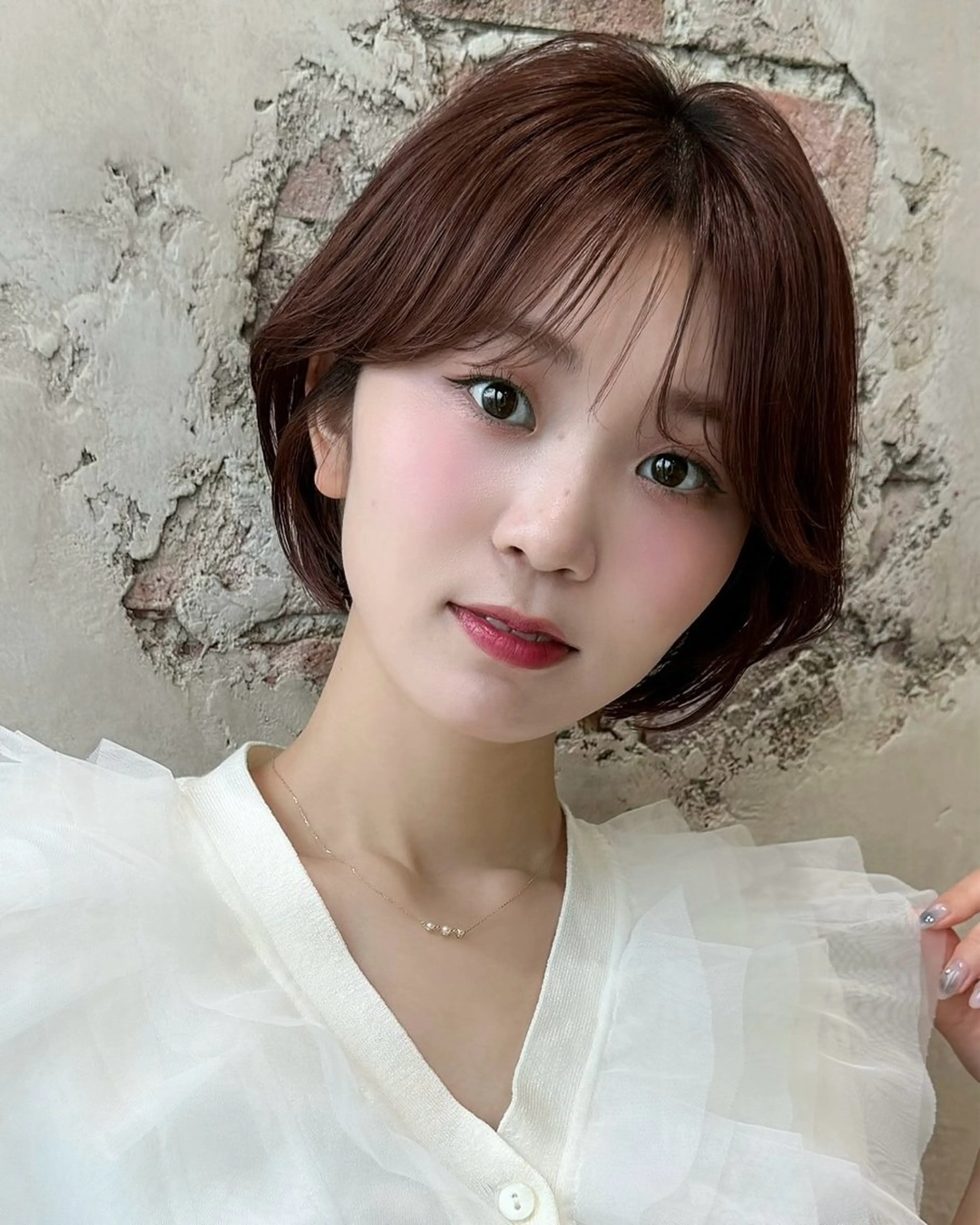 ショート カラー ヘアカラー 💍新宿ショート 💍岩田莉奈のヘアスタイル