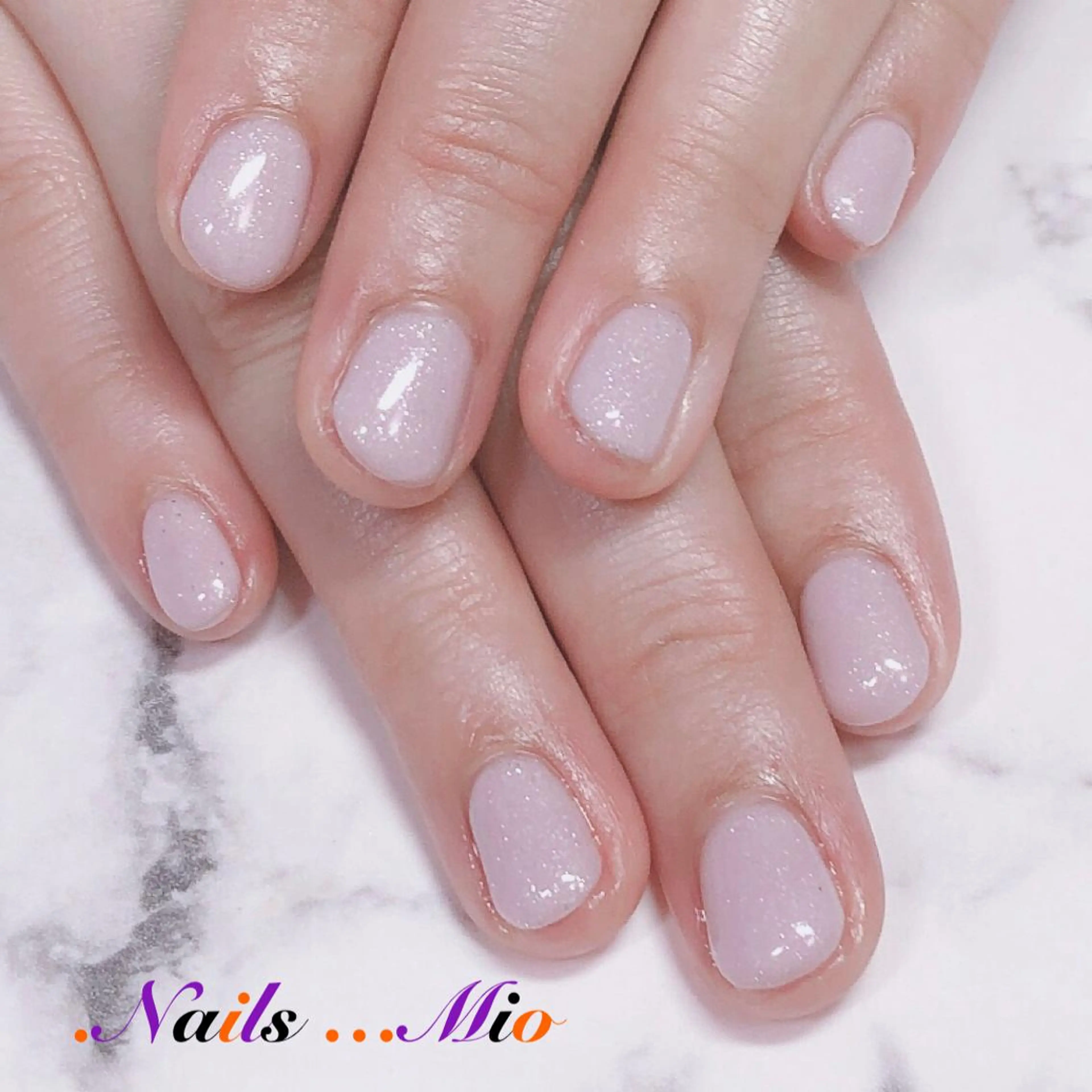 ネイル ラメ(グリッター) ワンカラーネイル シンプルネイル .Nails Mio 赤羽西ネイルサロンのネイルデザイン