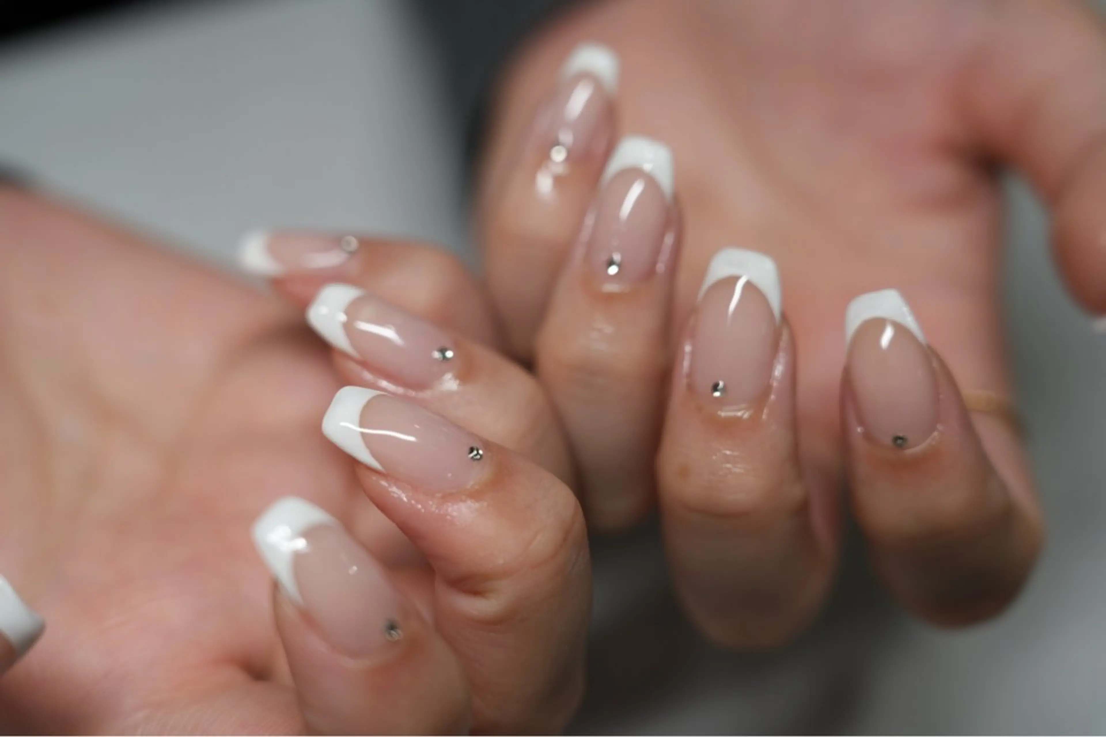 4月12日限定⭐︎フレンチネイル限定/オフ有り/色変更可能の写真