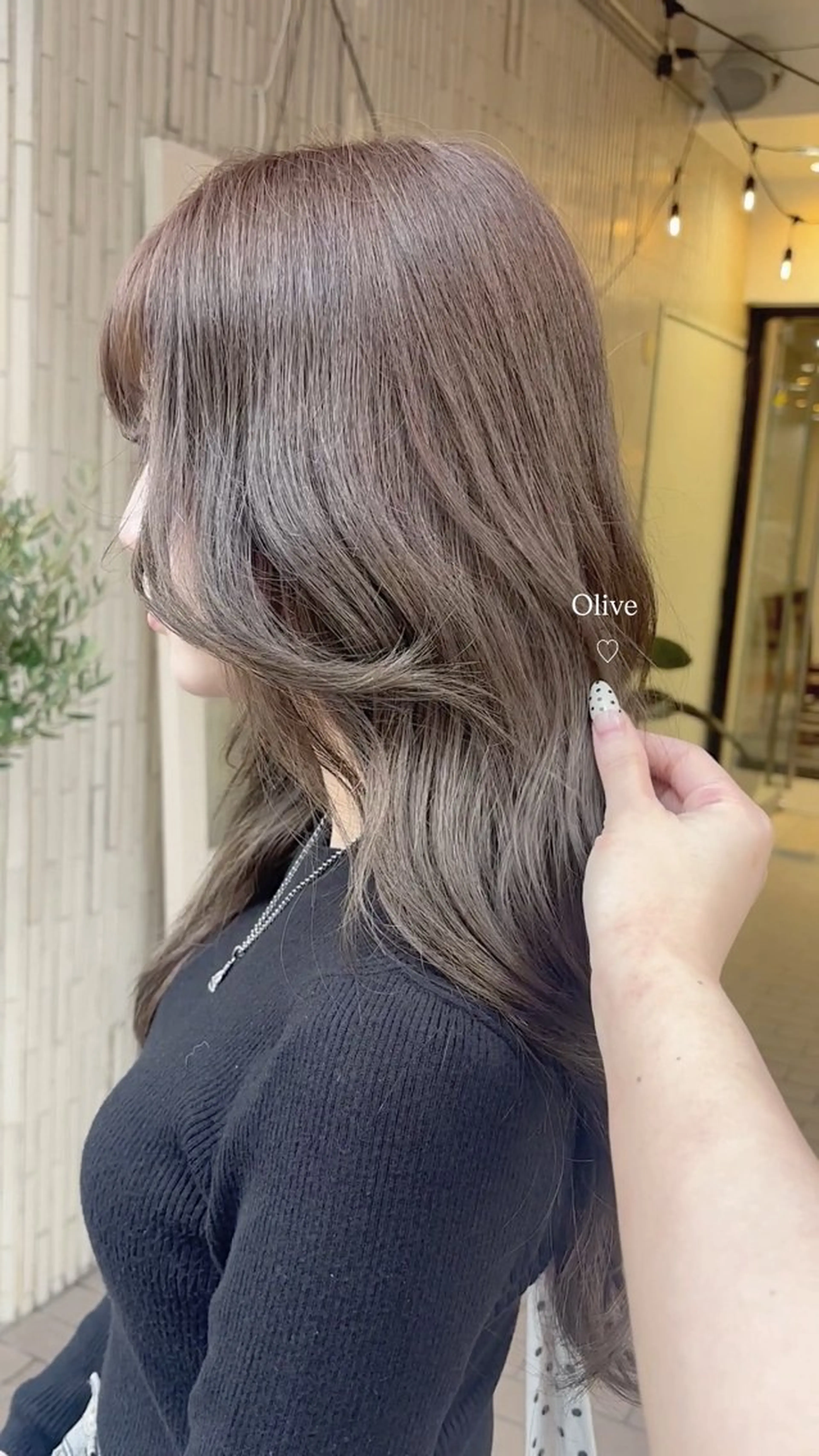 ロング カラー ブリーチ 透明感カラー ダブルカラー ブリーチなしカラー オリーブカラー ヘアカラー トリートメント 🌞SoL🌞竹原 沙希のヘアスタイル