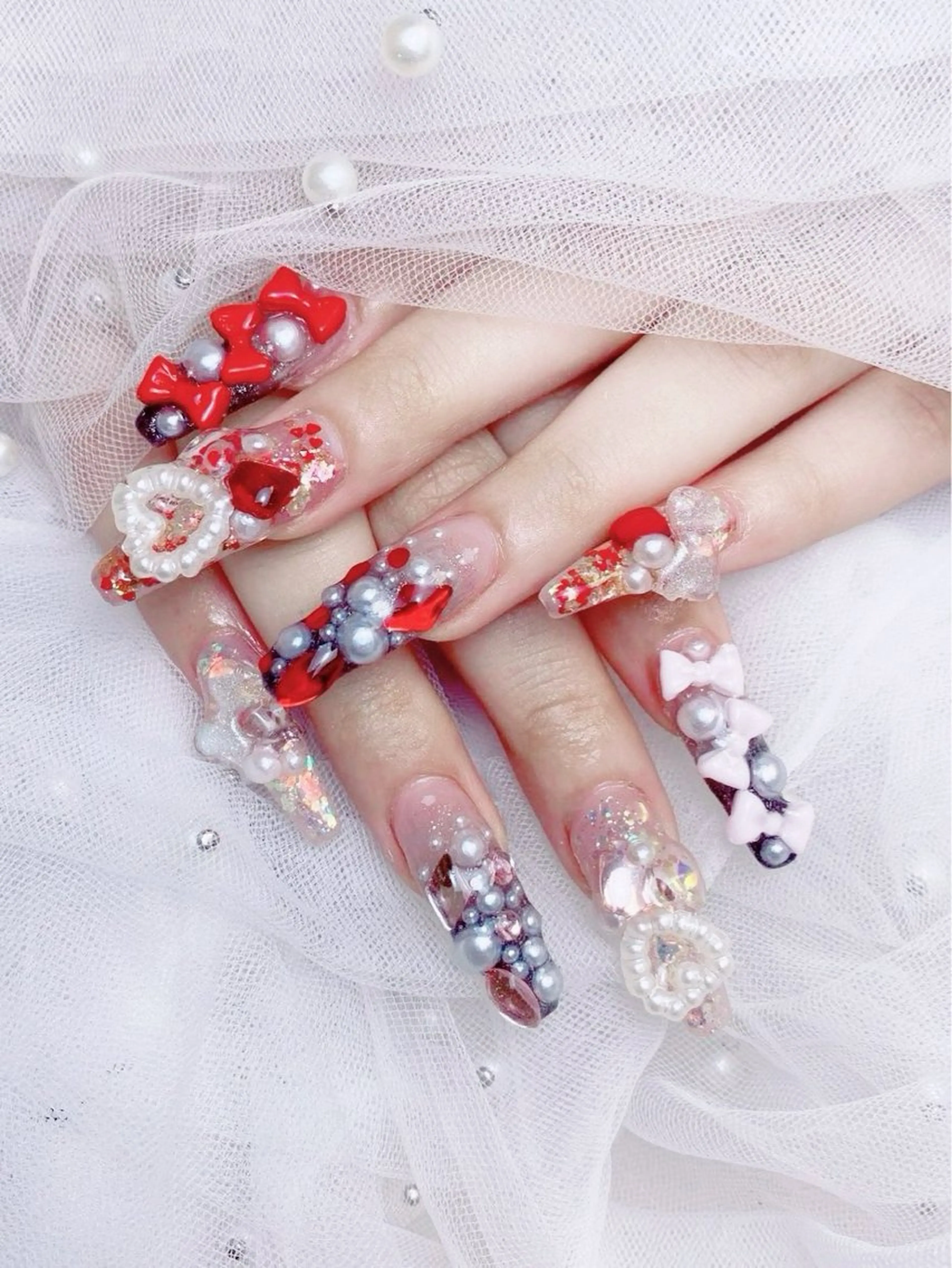 ネイル フレンチネイル ジェルネイル ハート 韓国ネイル マグネットネイル ネイルサロン lotusのネイルデザイン