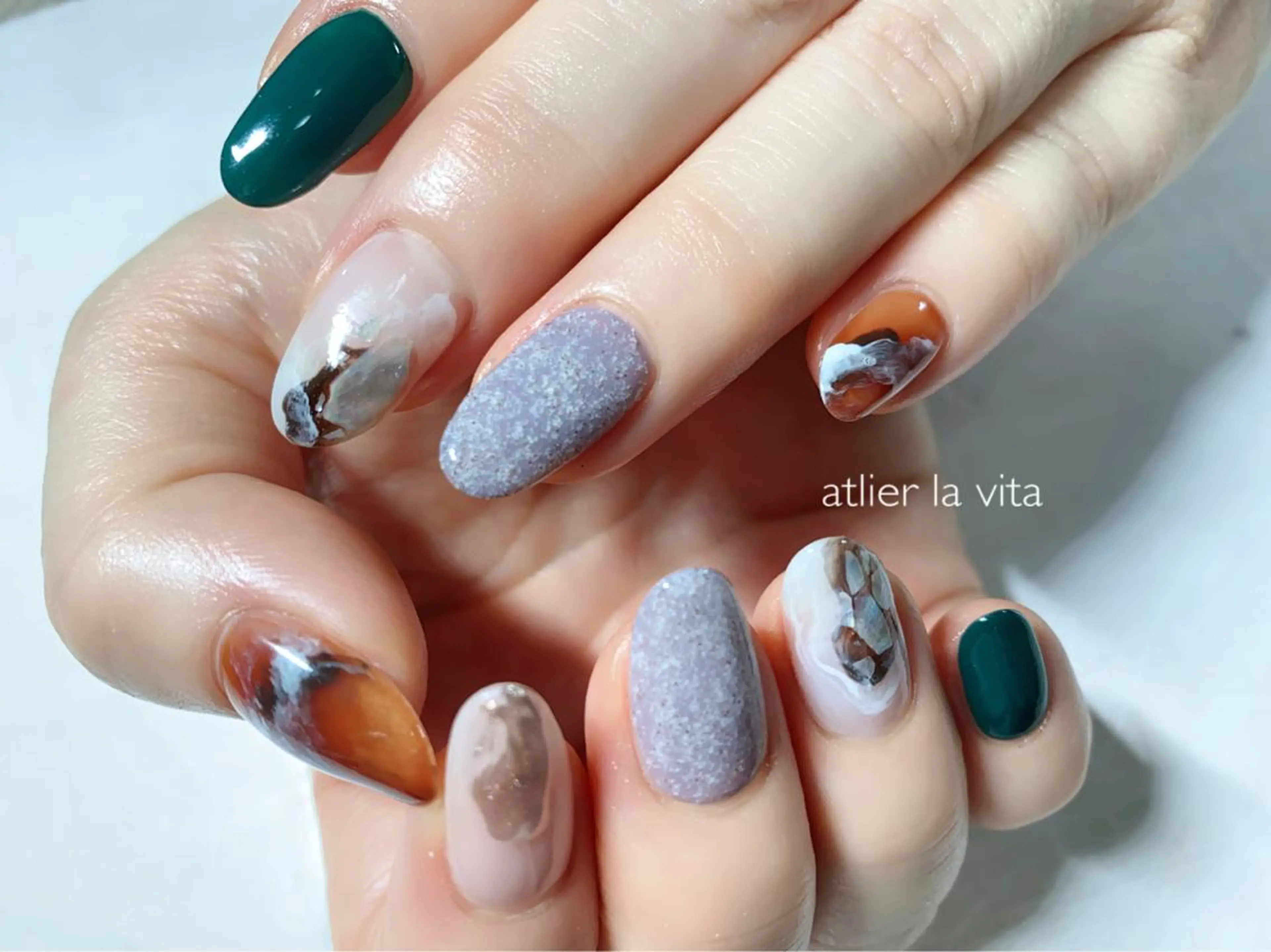 ネイル ハンドネイル atelier la vita所属・lavita. mimuraのネイルデザイン
