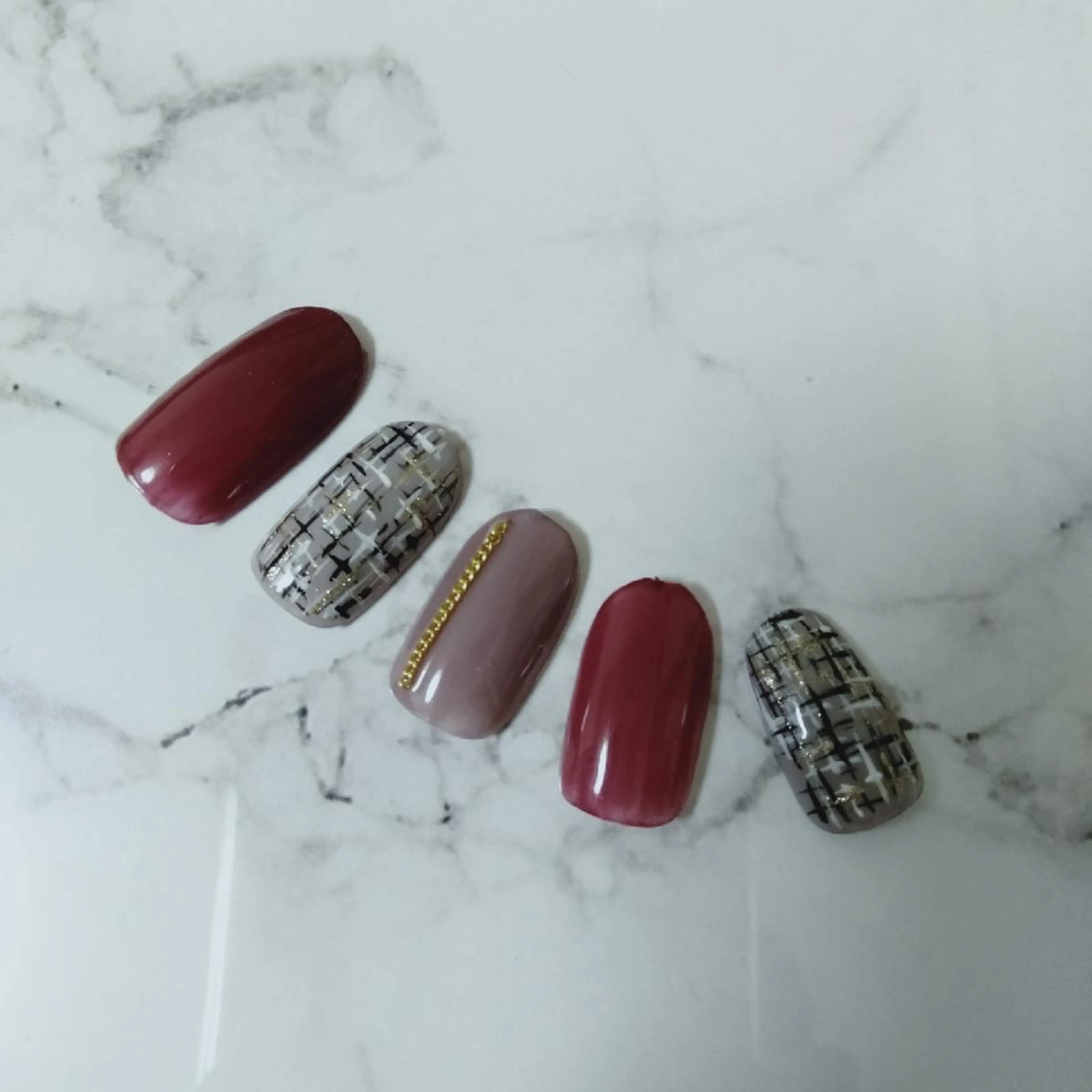 ネイル 川岡 香を里のネイルデザイン