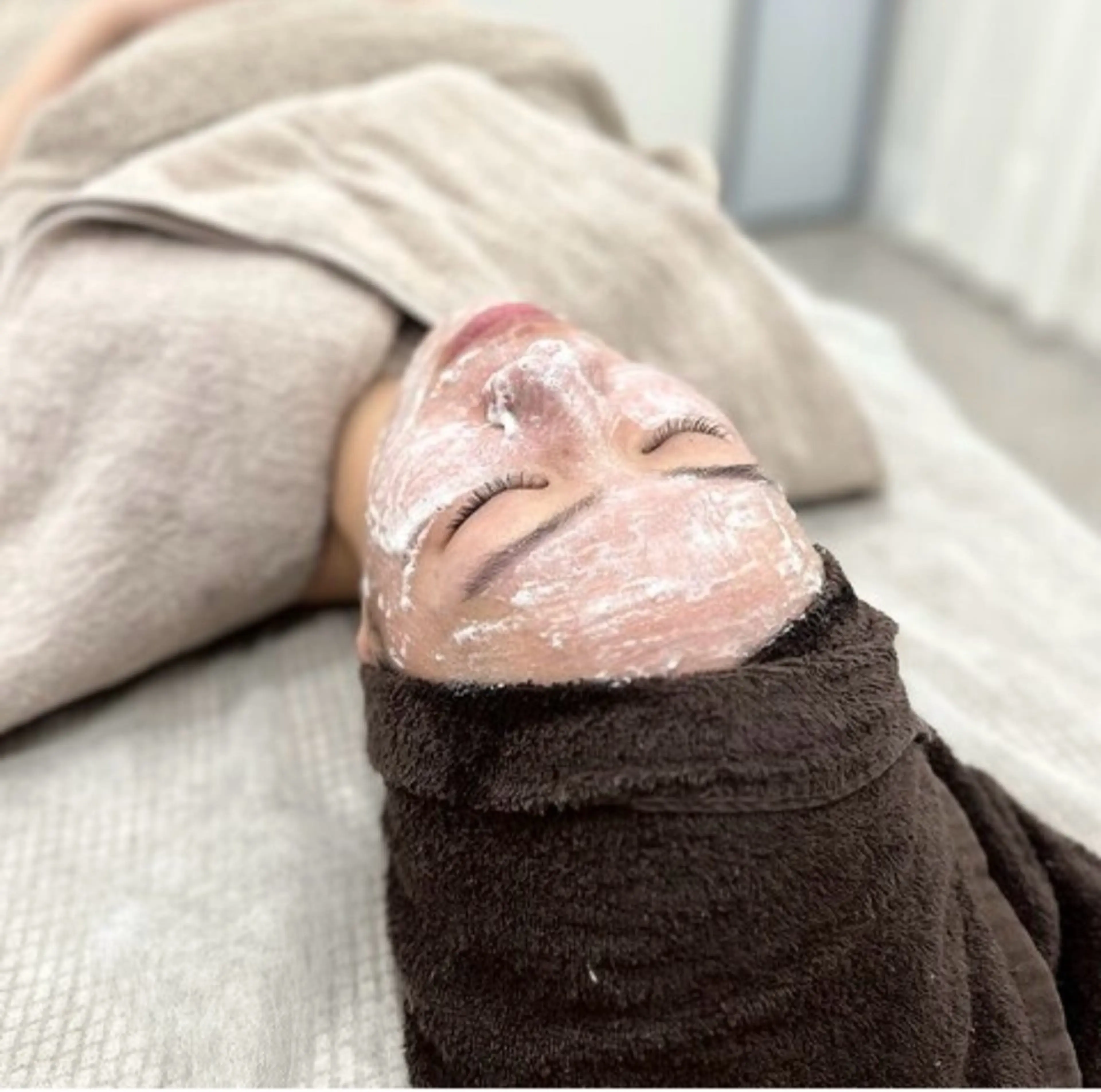 [透明感リフトup⤴️]ビタミンCピール🌷の写真