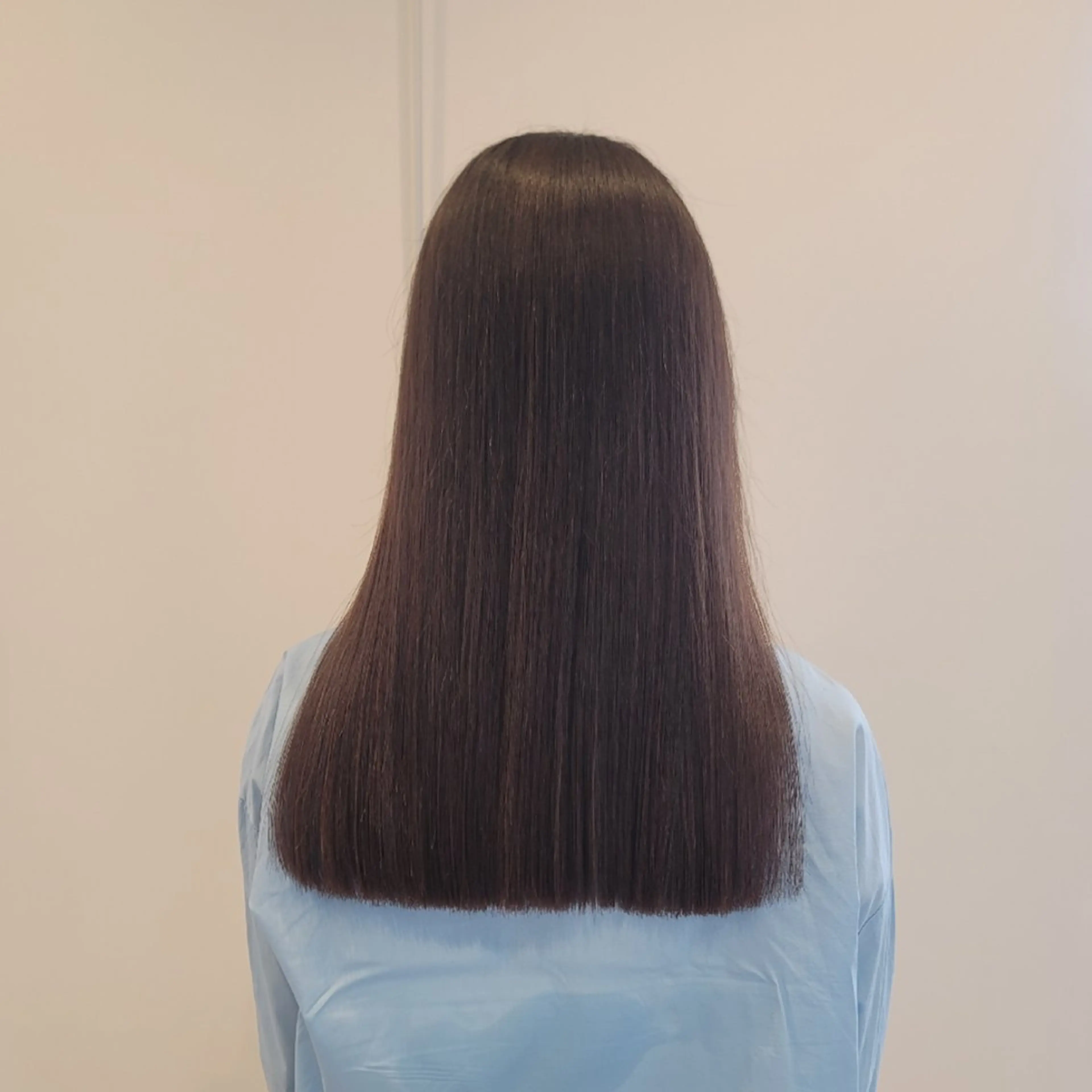 セミロング 高口 雅のヘアスタイル