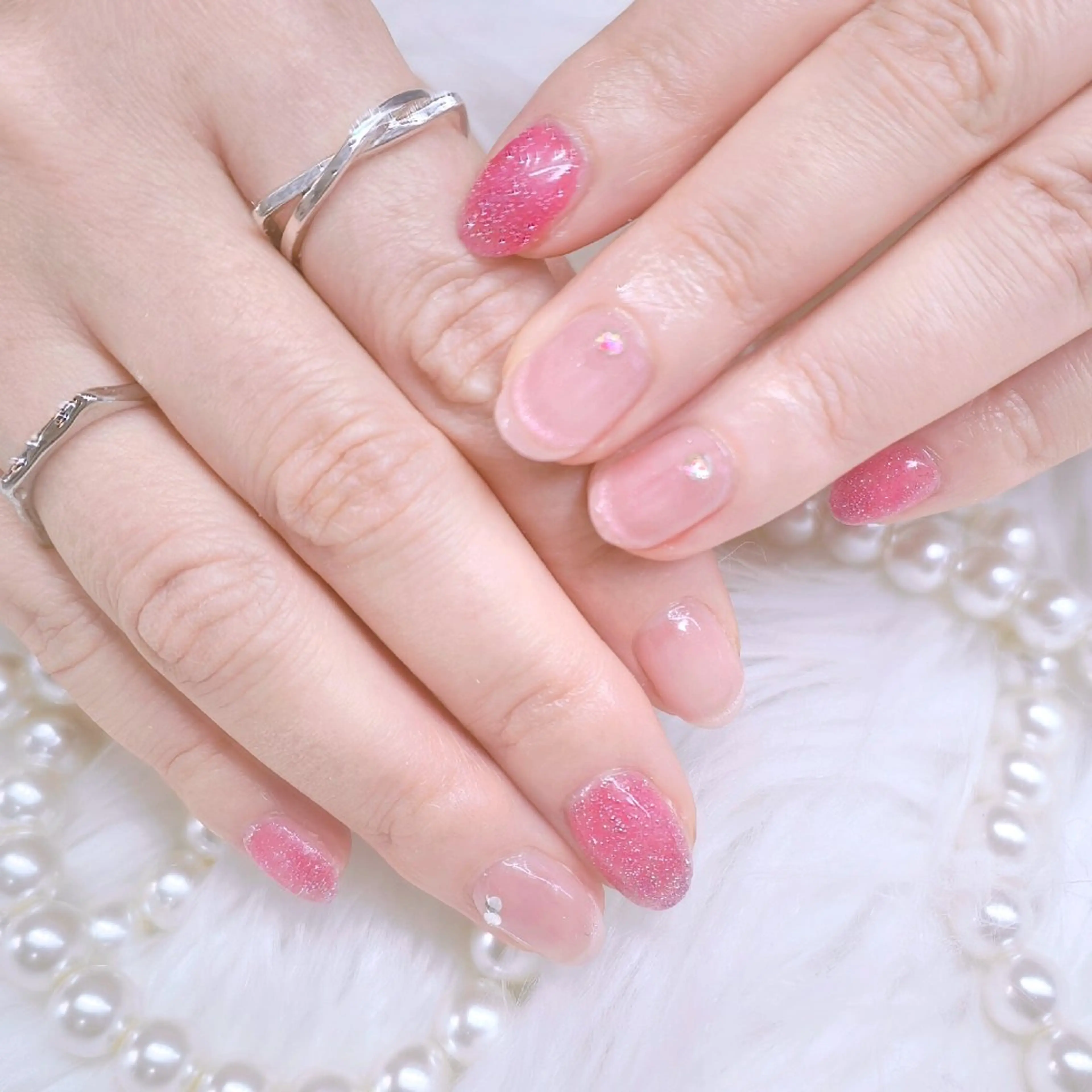 ネイル ピンク 森川 雪のネイルデザイン