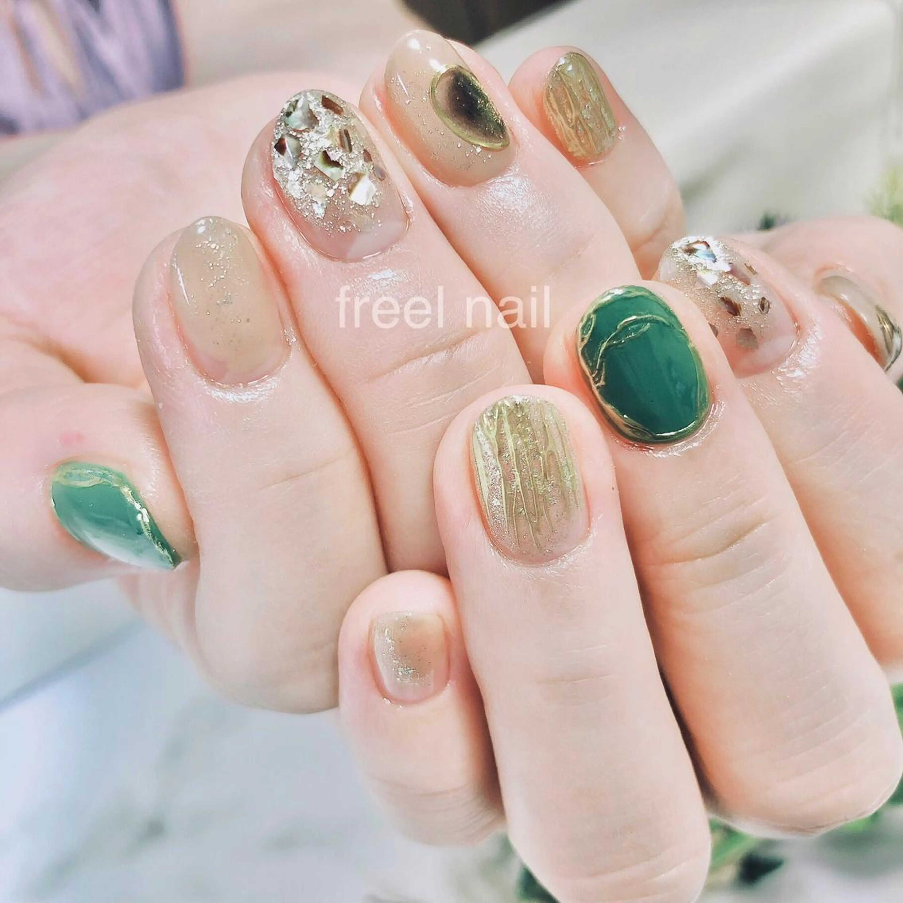 ネイル ハンドネイル freel Beautyのネイルデザイン