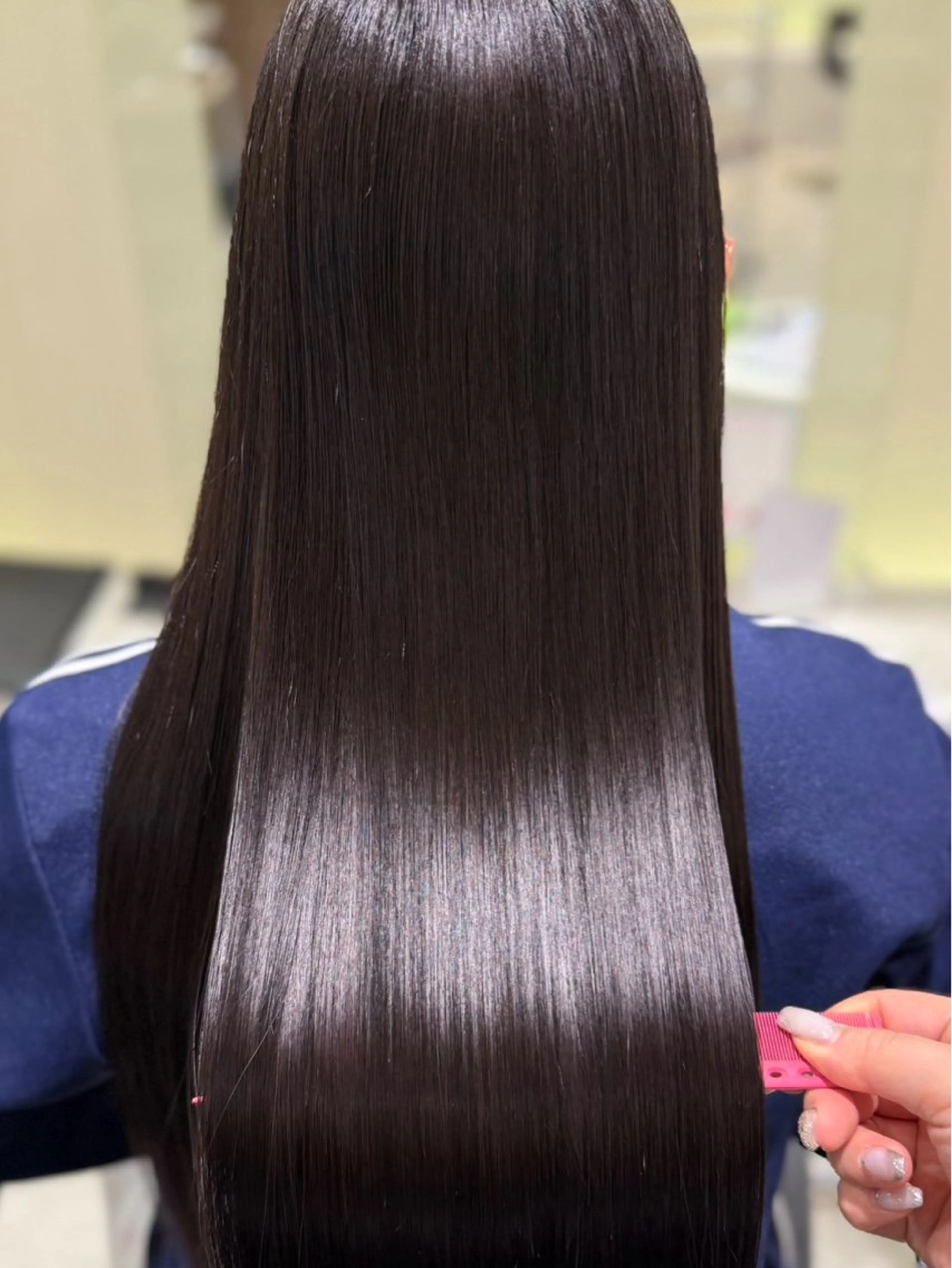 ロング カラー ヘアカラー トリートメント 高須賀 愛琉のヘアスタイル