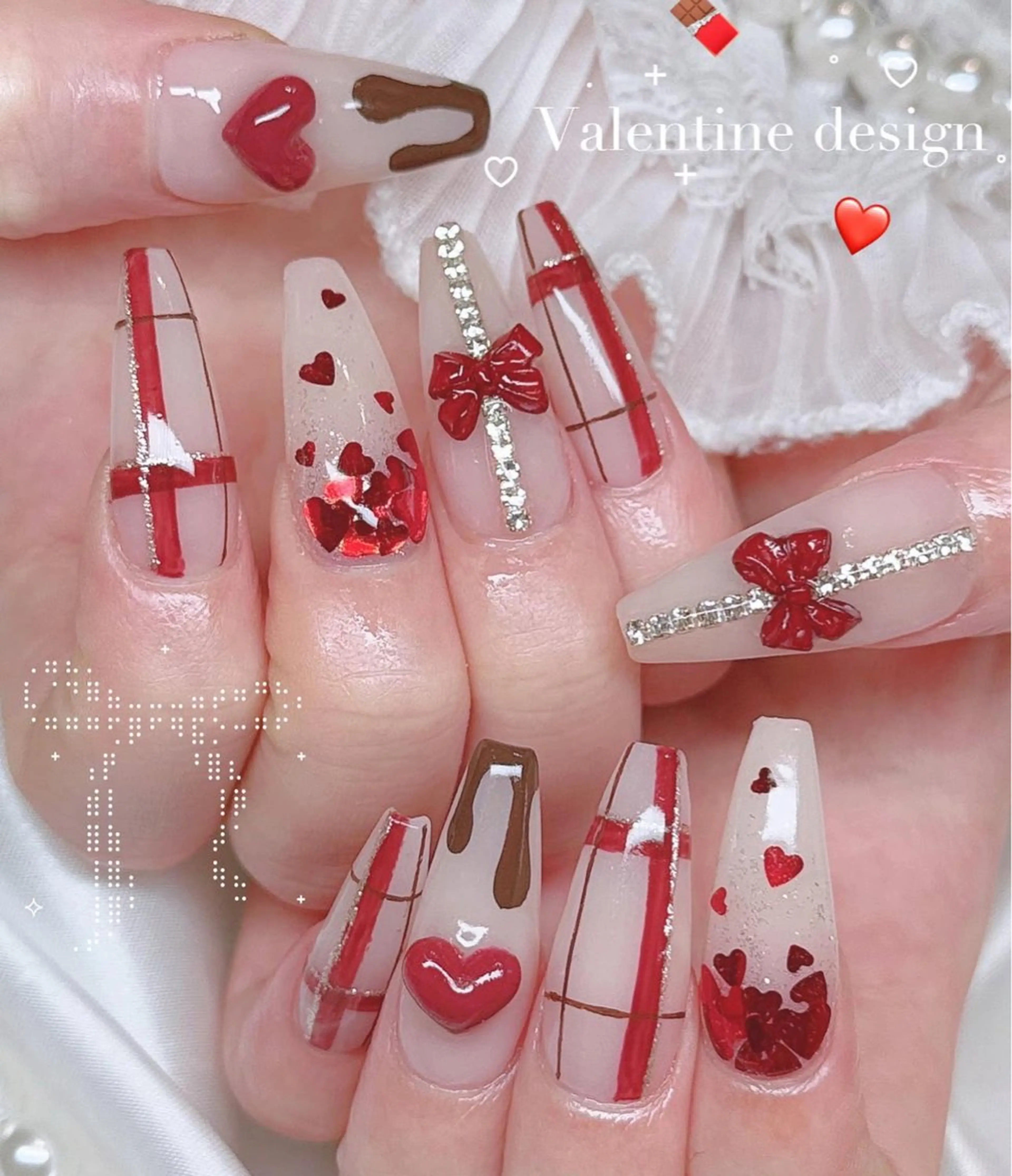 ネイル フレンチネイル ジェルネイル ガラスフレンチ ハロウィン ハート ハンドネイル H.baby Nail Salonのネイルデザイン