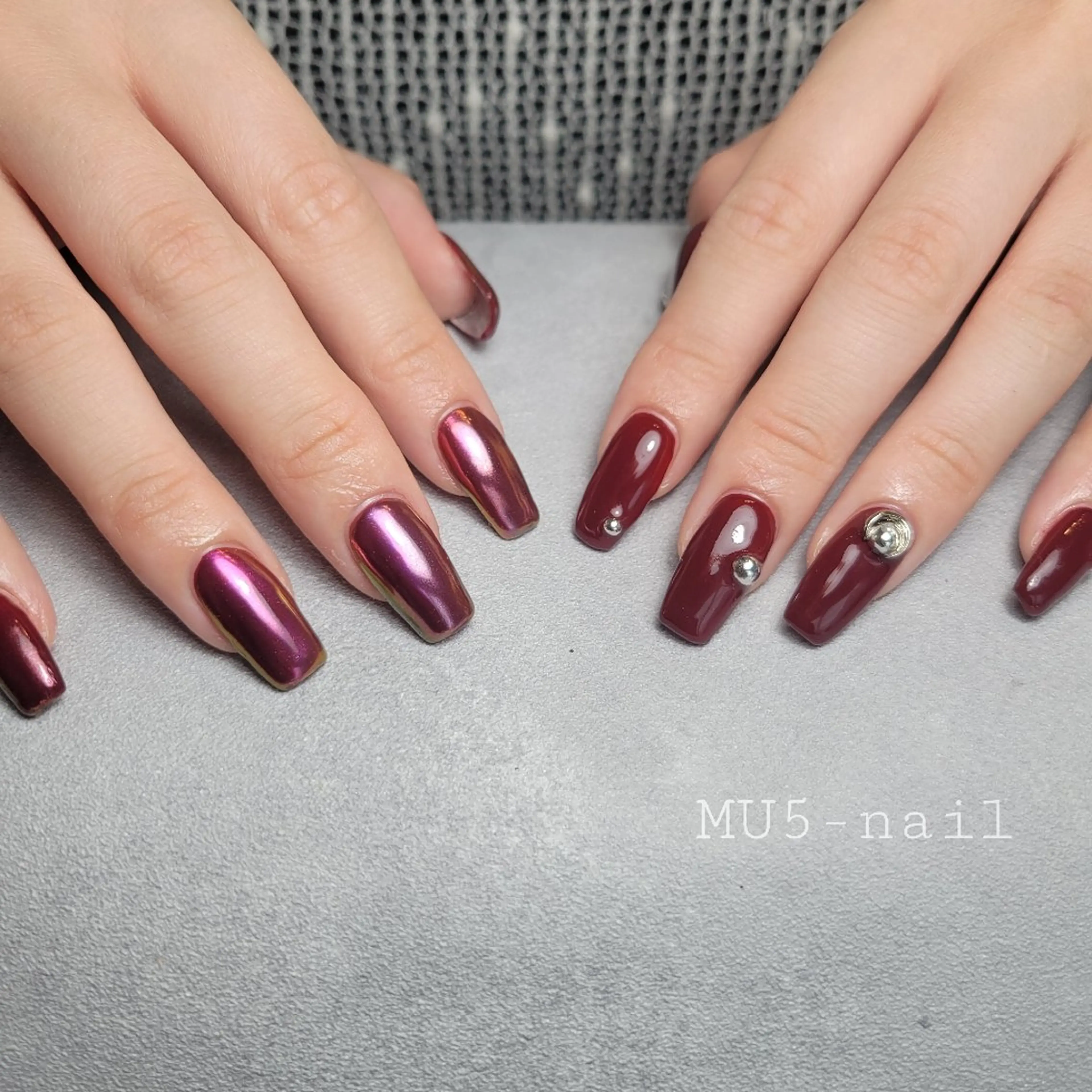 ミディアム ハンドネイル ハンドケア MU5-nail 金山ネイルサロンのネイルデザイン