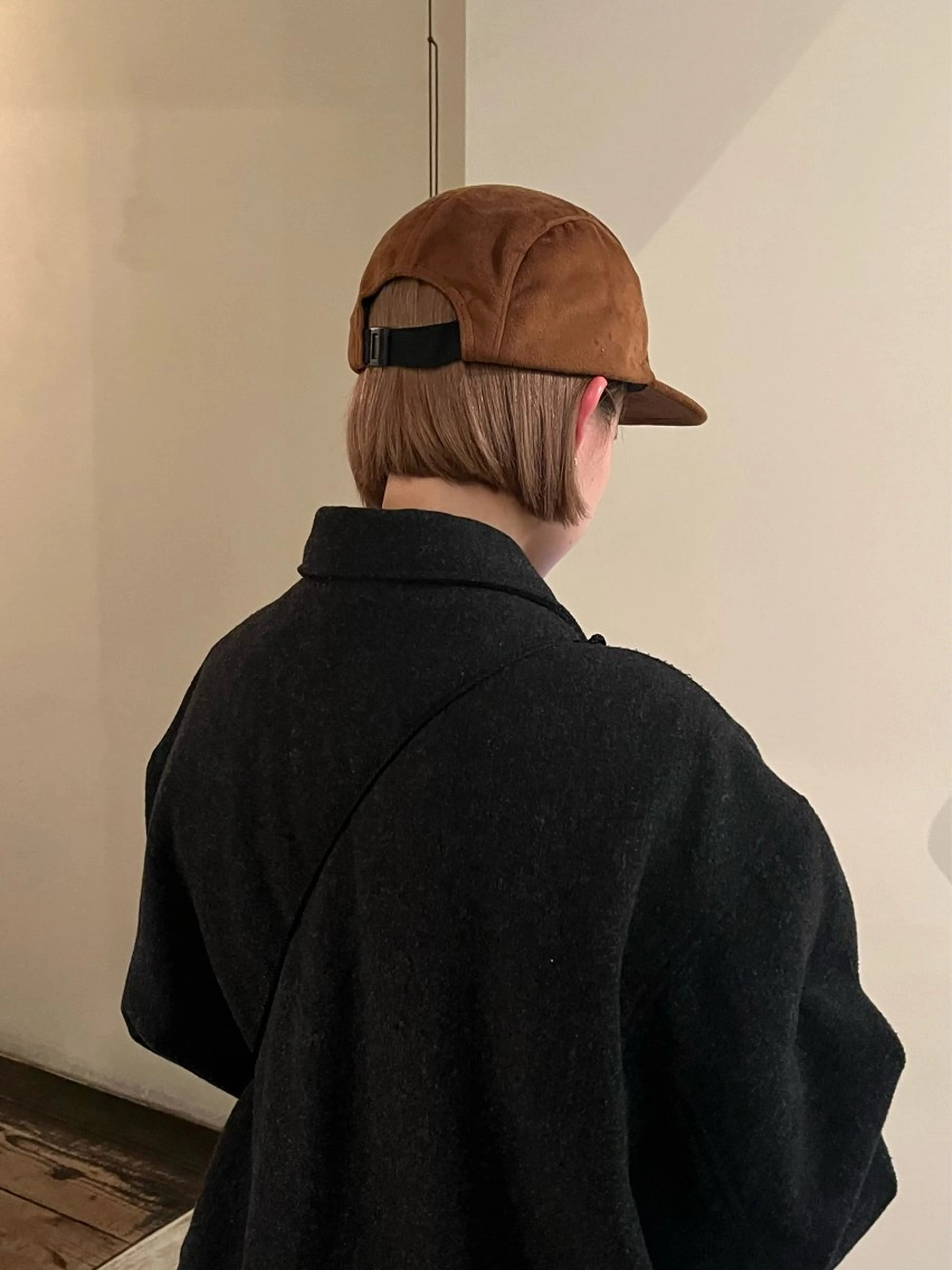 ショート ヘアカラー room3小出 奈央子のヘアスタイル