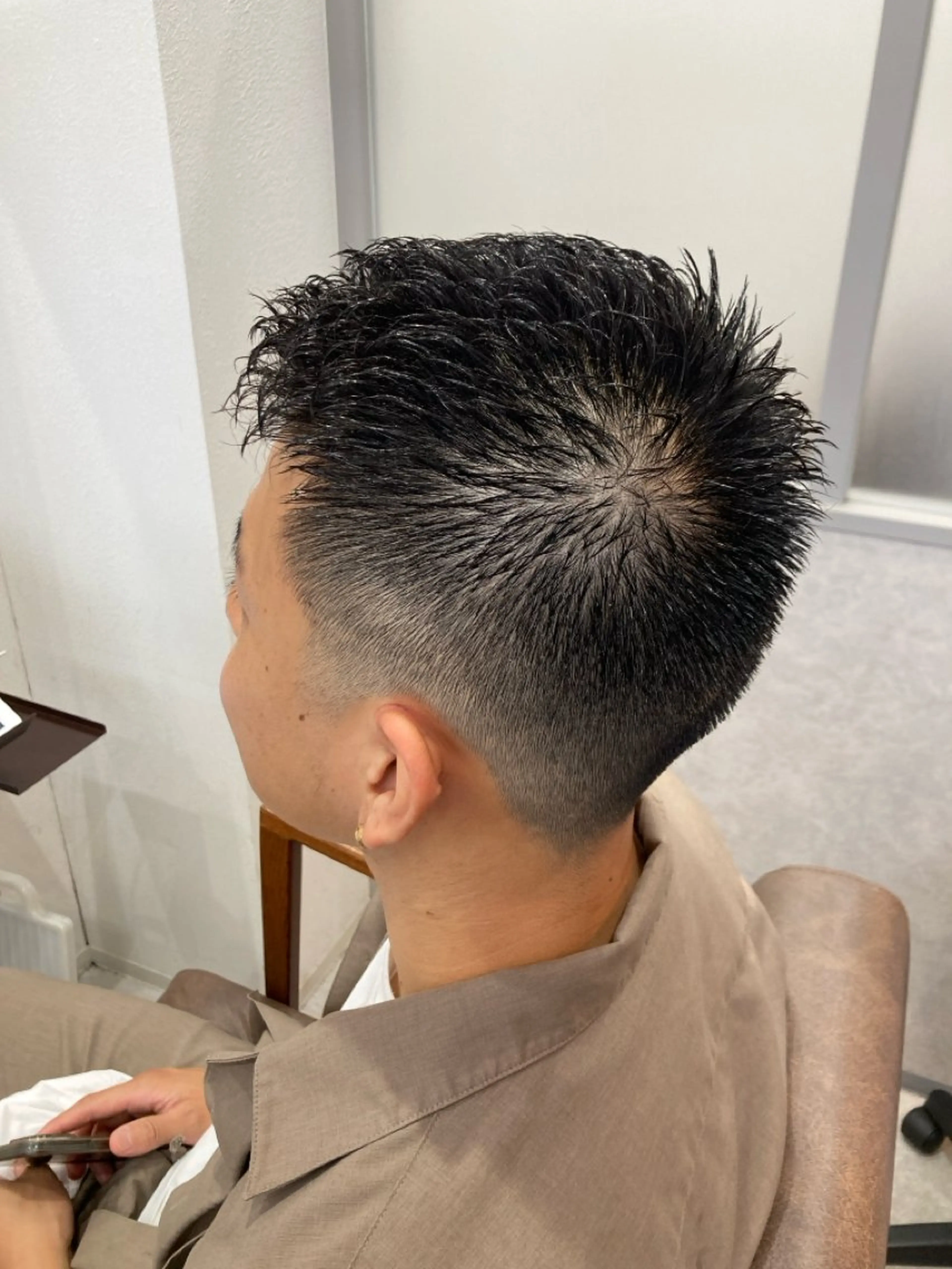 パーマ メンズ メンズパーマ 刈り上げ パーマ職人 矢部絢一のヘアスタイル