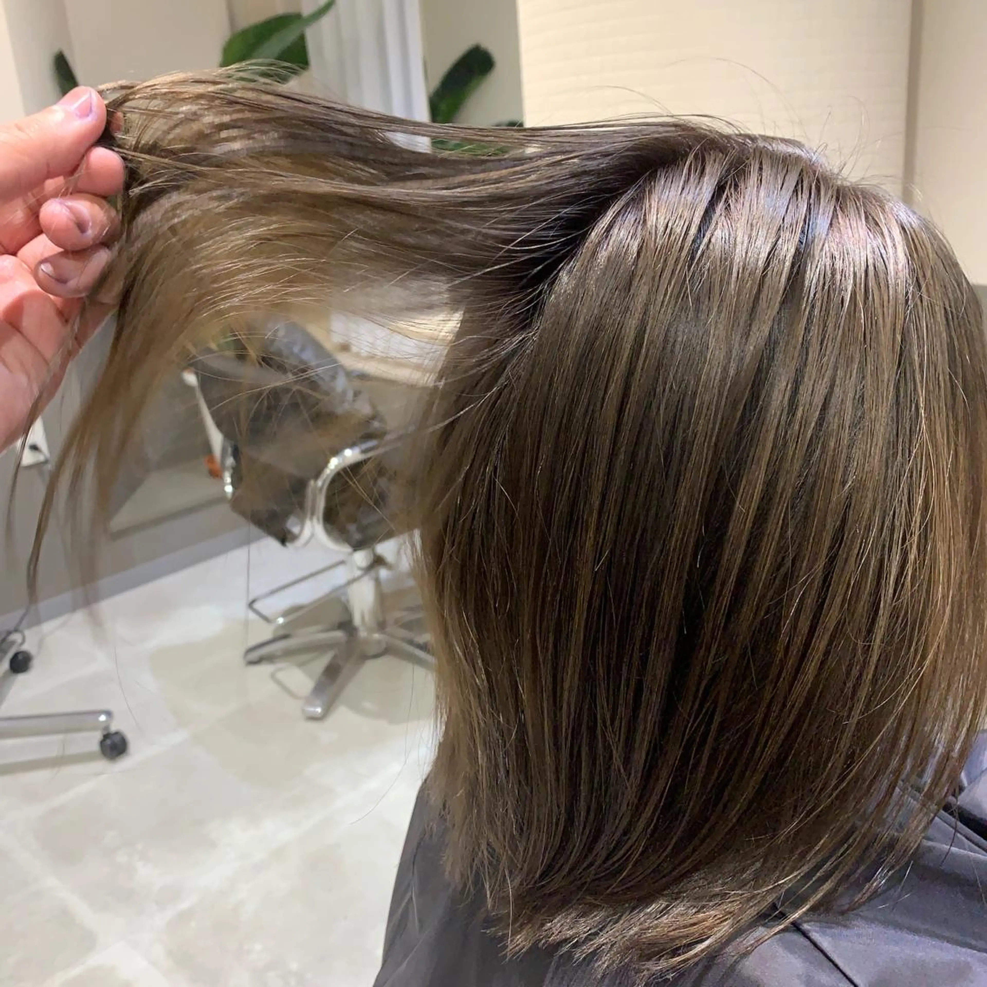 ミディアム 髪質改善トリートメント/美髪縮毛矯正専門店【Lucas】所属・髪質改善専門店 Lucasのヘアスタイル