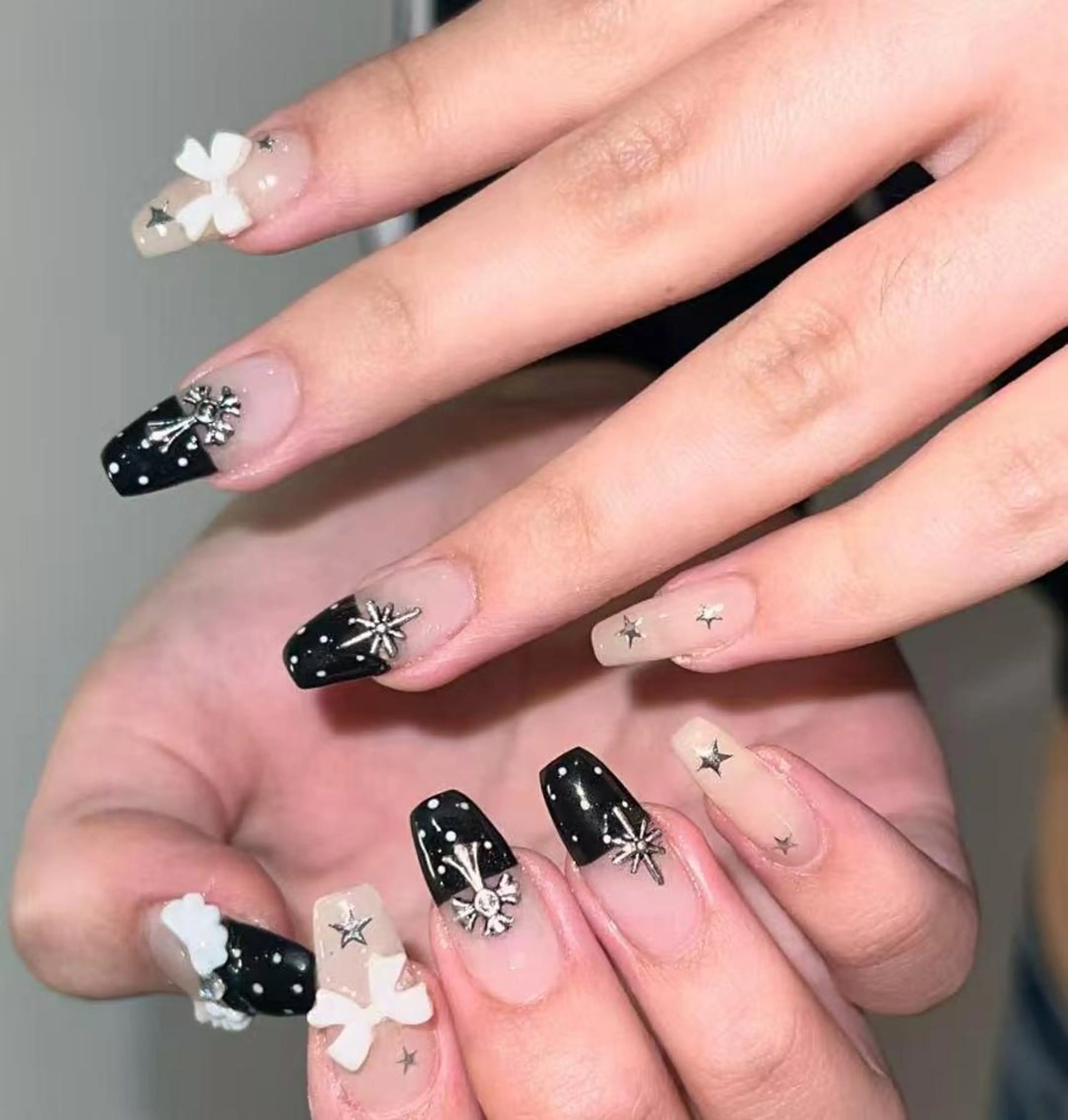 ネイル ハンドネイル 🎀 UU_nailのネイルデザイン