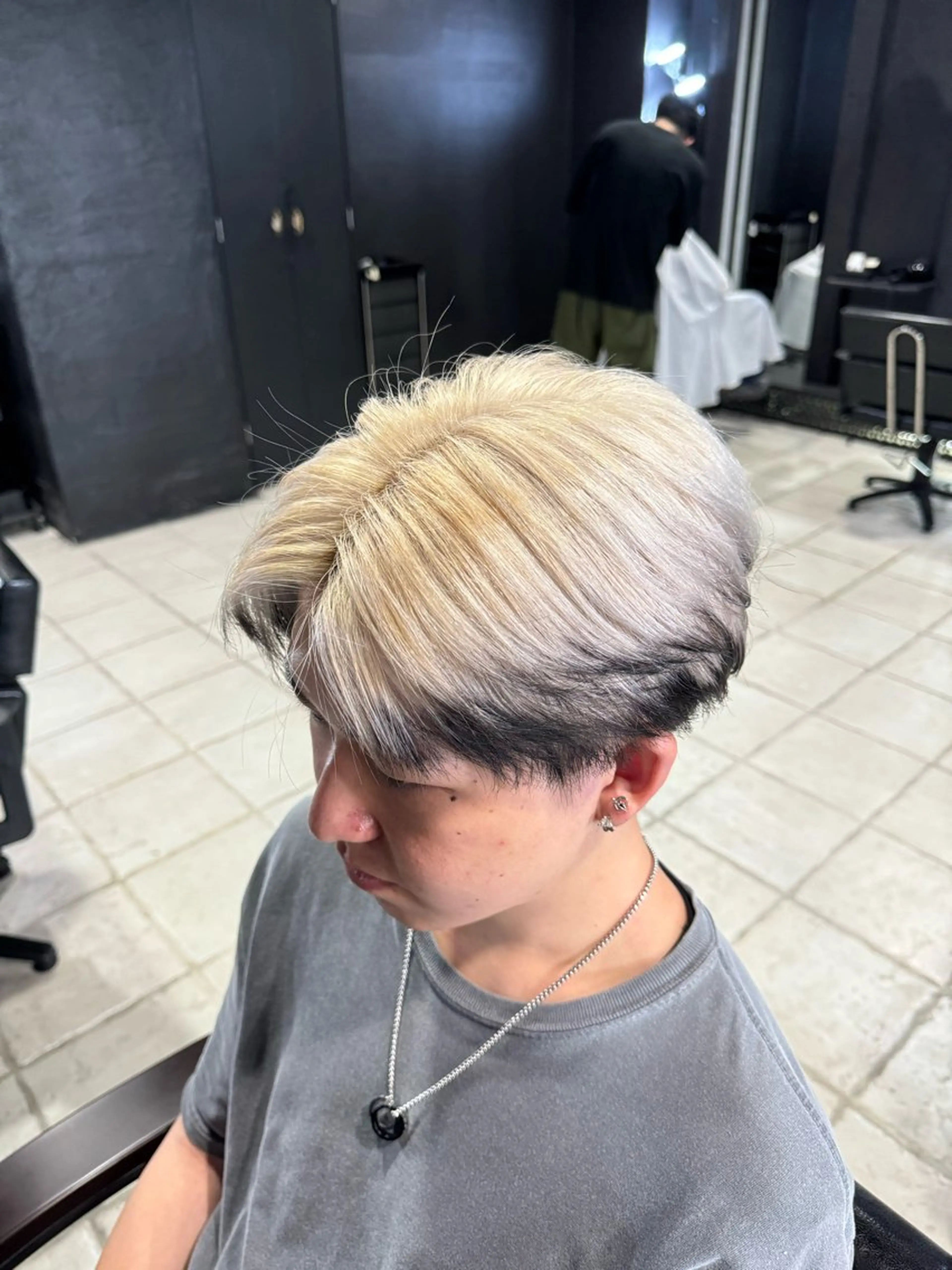 カラー ヘアアレンジ メンズ メンズ専門 美容師✨ アメ村 堀江颯瑛のヘアスタイル