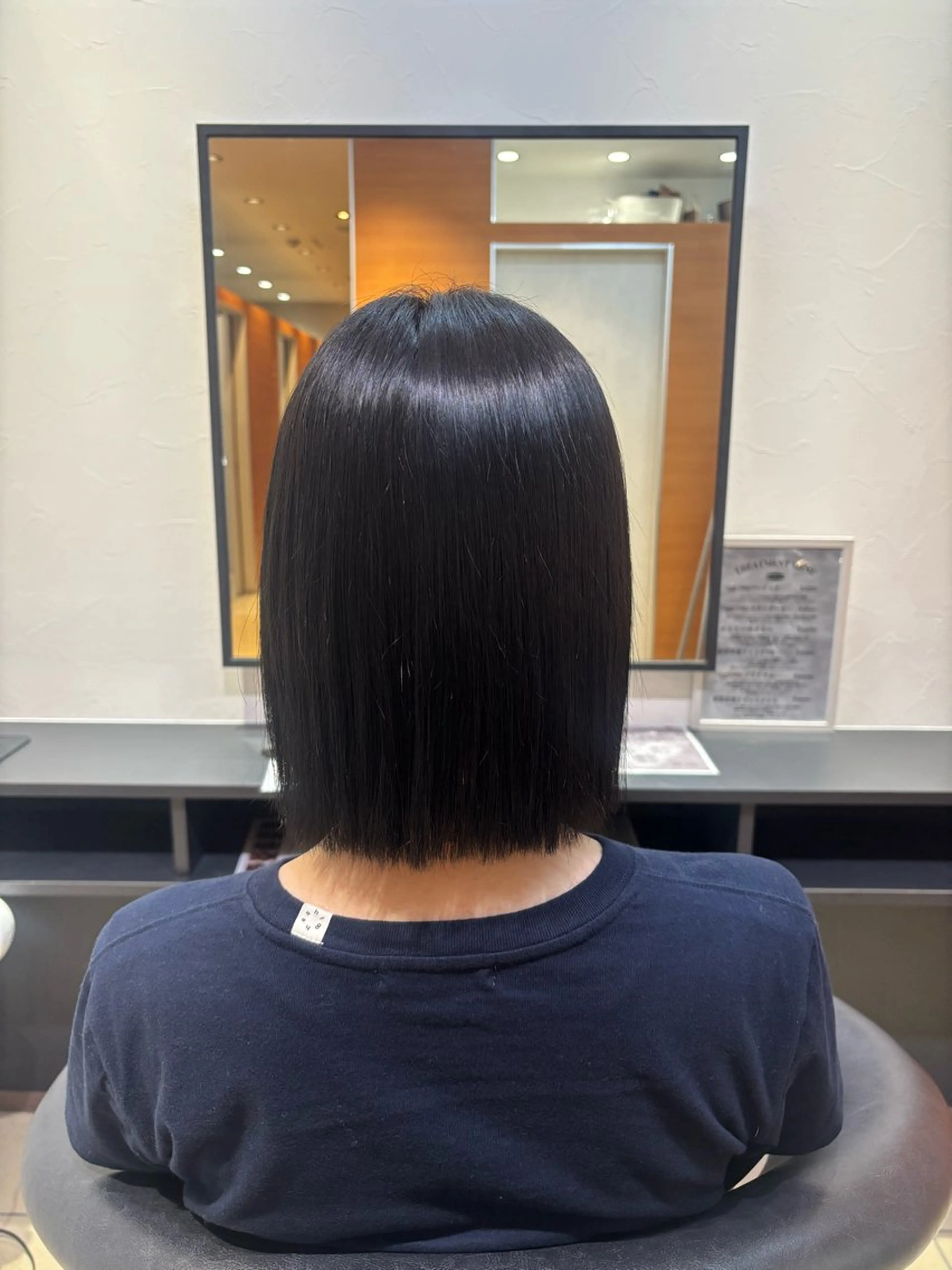 ショート 切りっぱなしボブ ボブ カット 🫧いお/透明感艶 カラー/縮毛矯正🫧のヘアスタイル