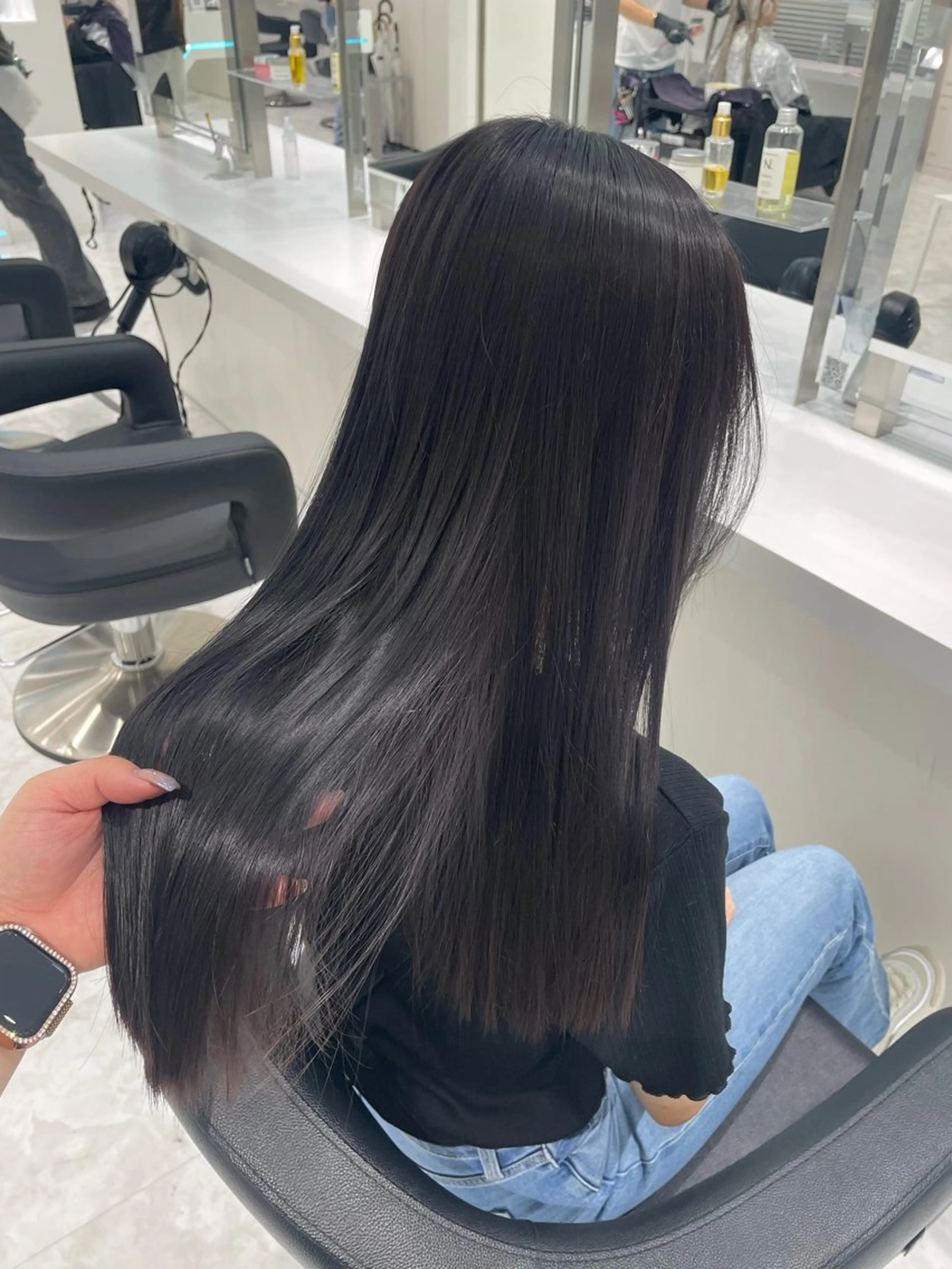 ロング カラー ヘアアレンジ 🎀RIN🎀 就活🩶暗髪カラーのヘアスタイル