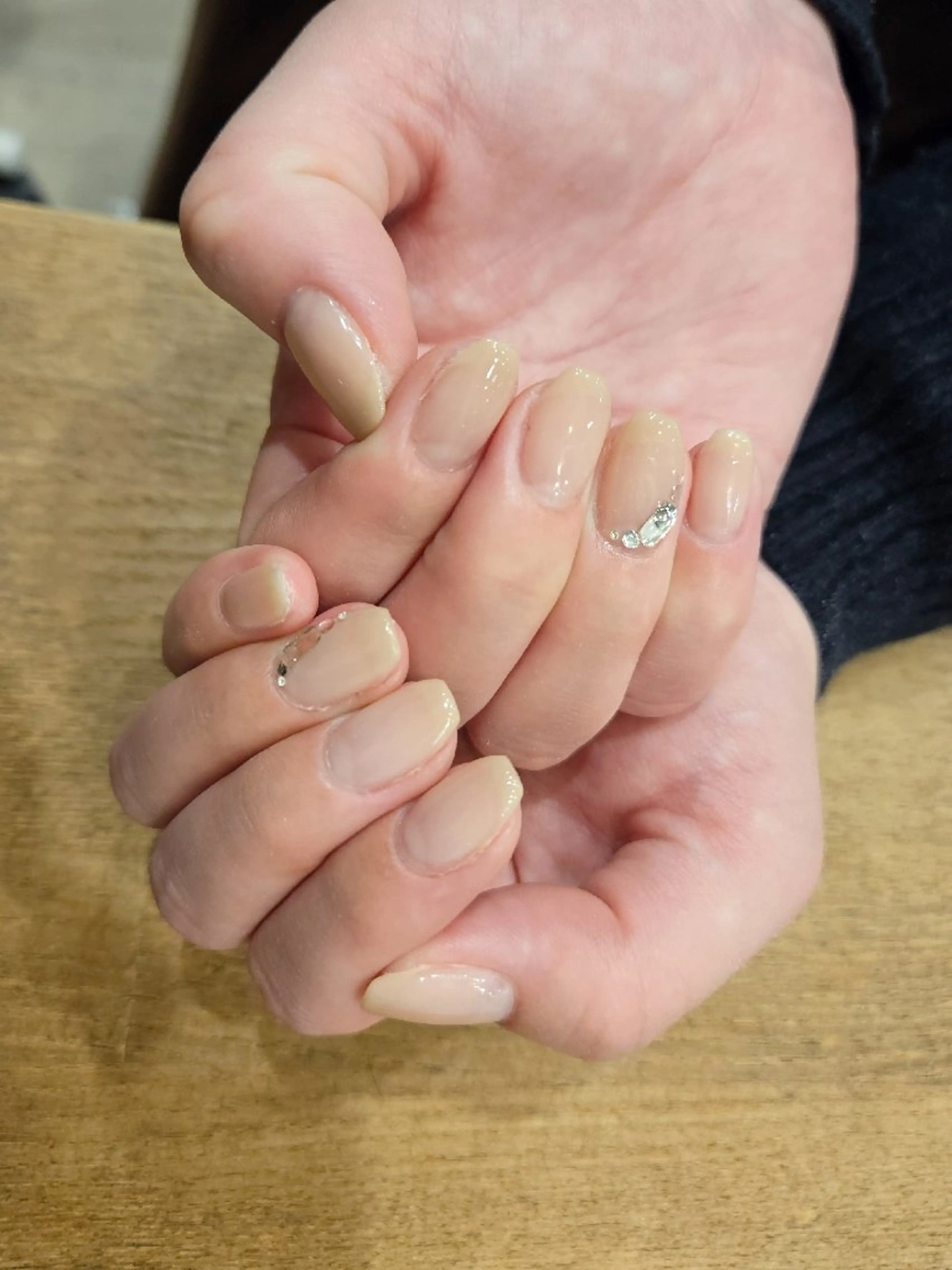 ネイル ハンドネイル 関口 友菜のヘアスタイル