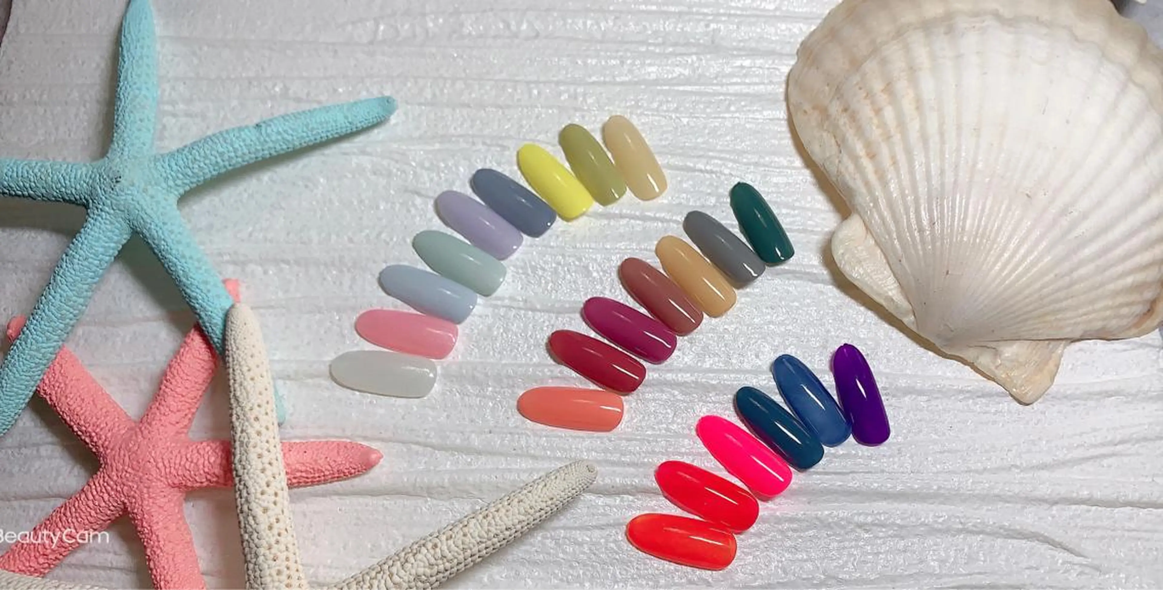 ネイル SYR nail salonのネイルデザイン