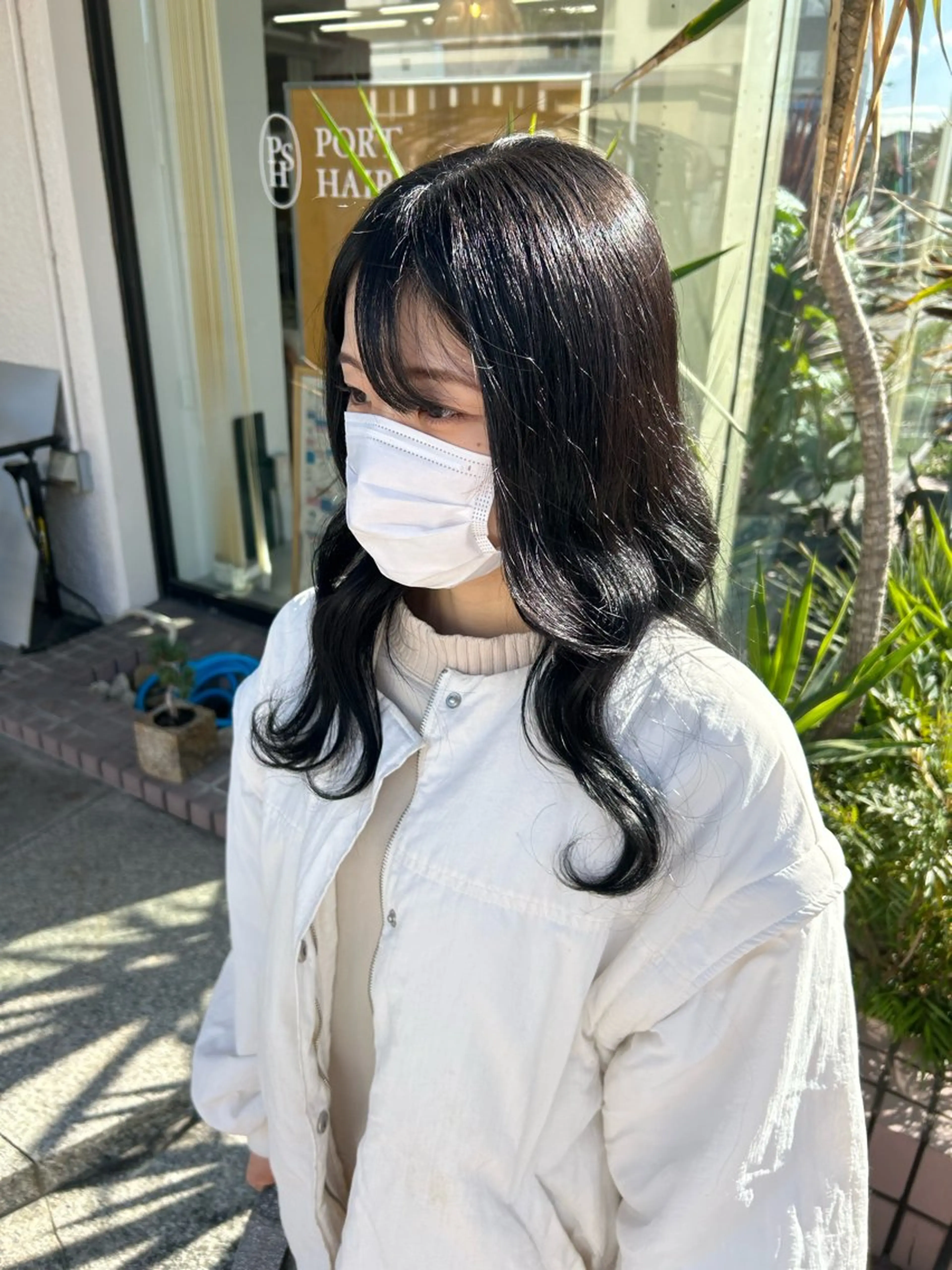 カラー 藤原 あかりのヘアスタイル