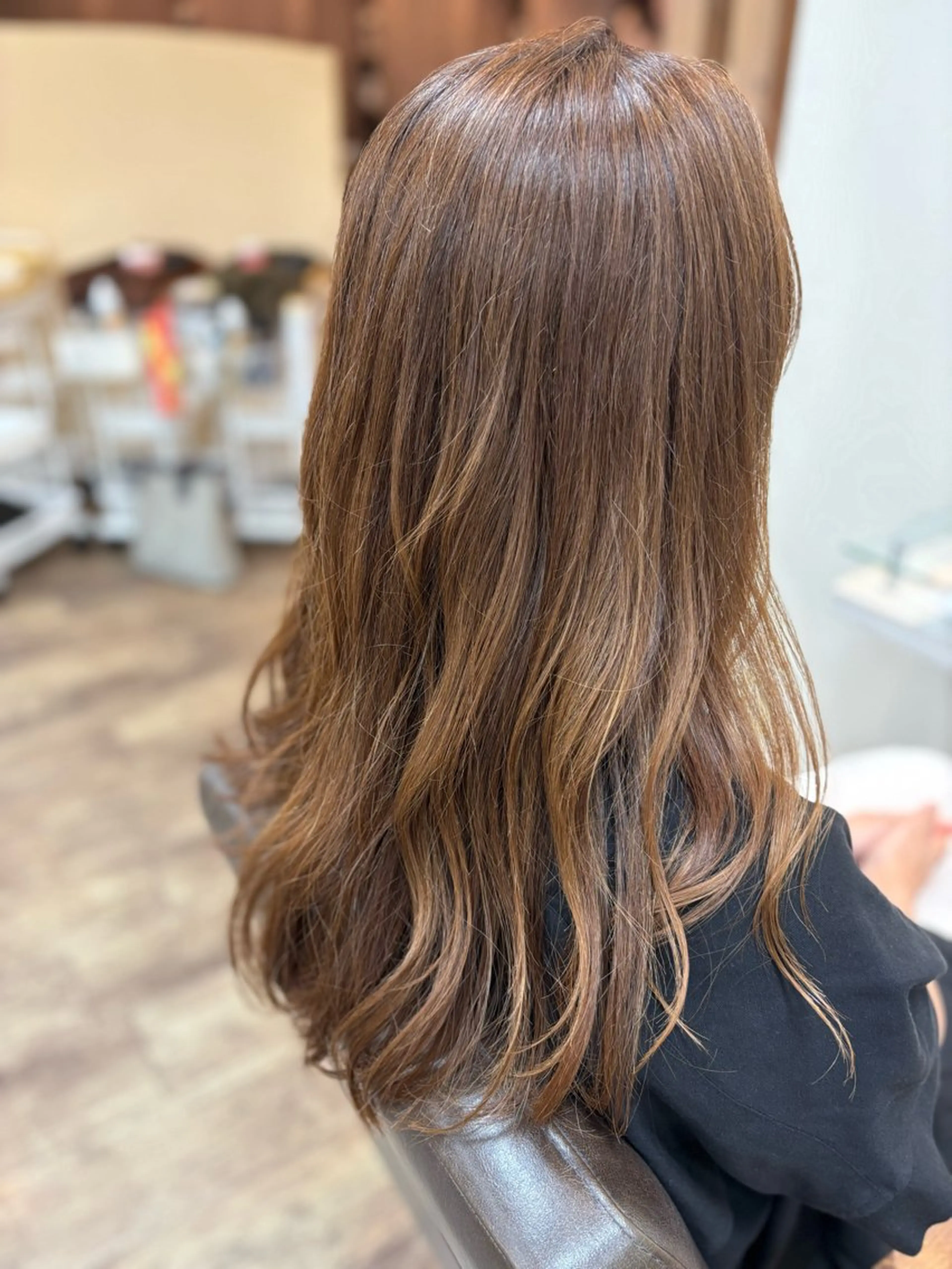 ロング カラー ベージュカラー 透明感カラー デザインカラー sage 井上のヘアスタイル