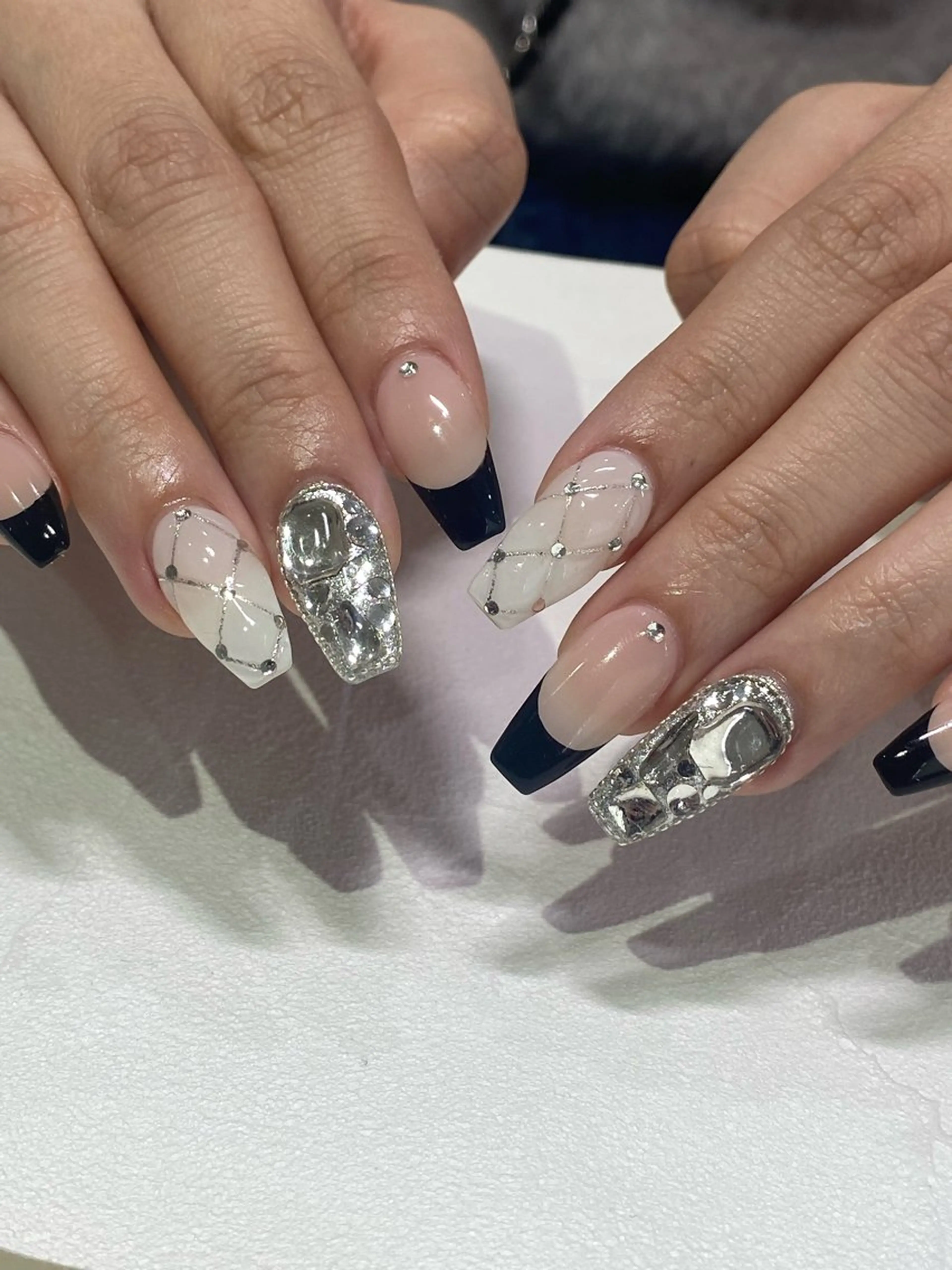 ネイル 持ち込み ハンドネイル Ikarashi Mimuのネイルデザイン