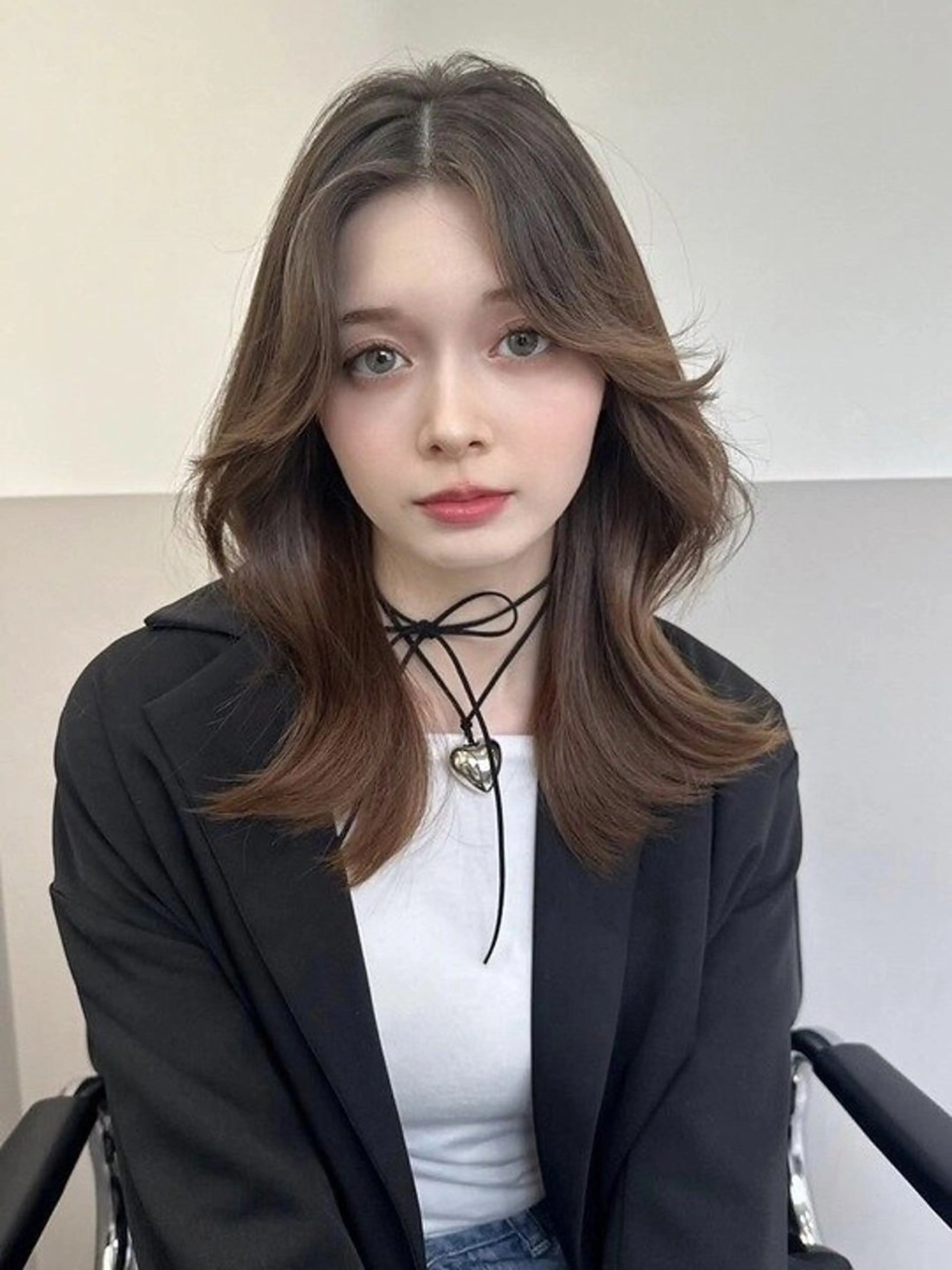 ロング カラー ベージュカラー ケアカラー 髪質改善 レイヤーカット トリートメント 髪質改善 髪質改善カラーゆうひのヘアスタイル