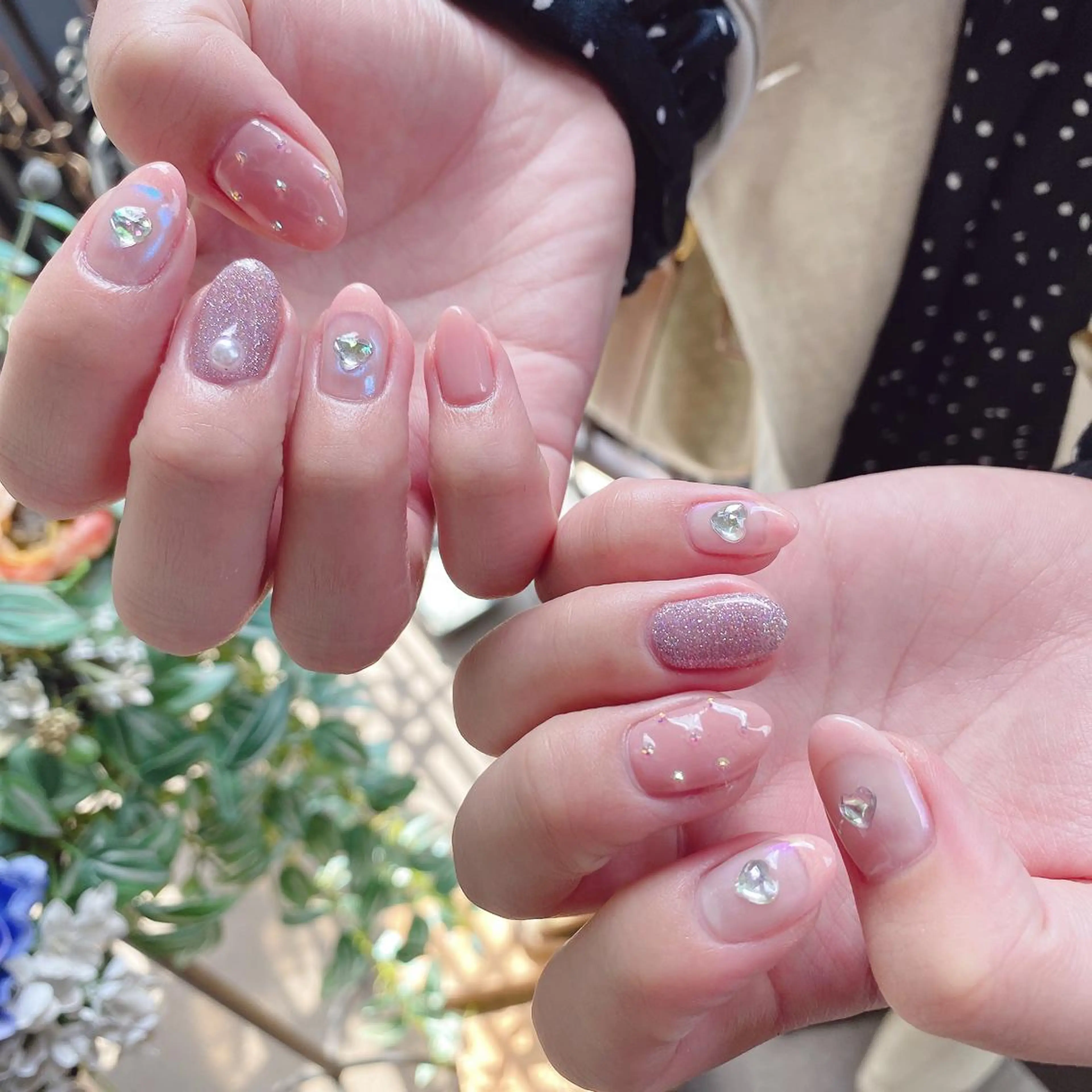 ネイル アートネイル オーロラネイル フラッシュネイル ハート キラキラネイル To Me Nail所属・🩵 mei🩵のネイルデザイン