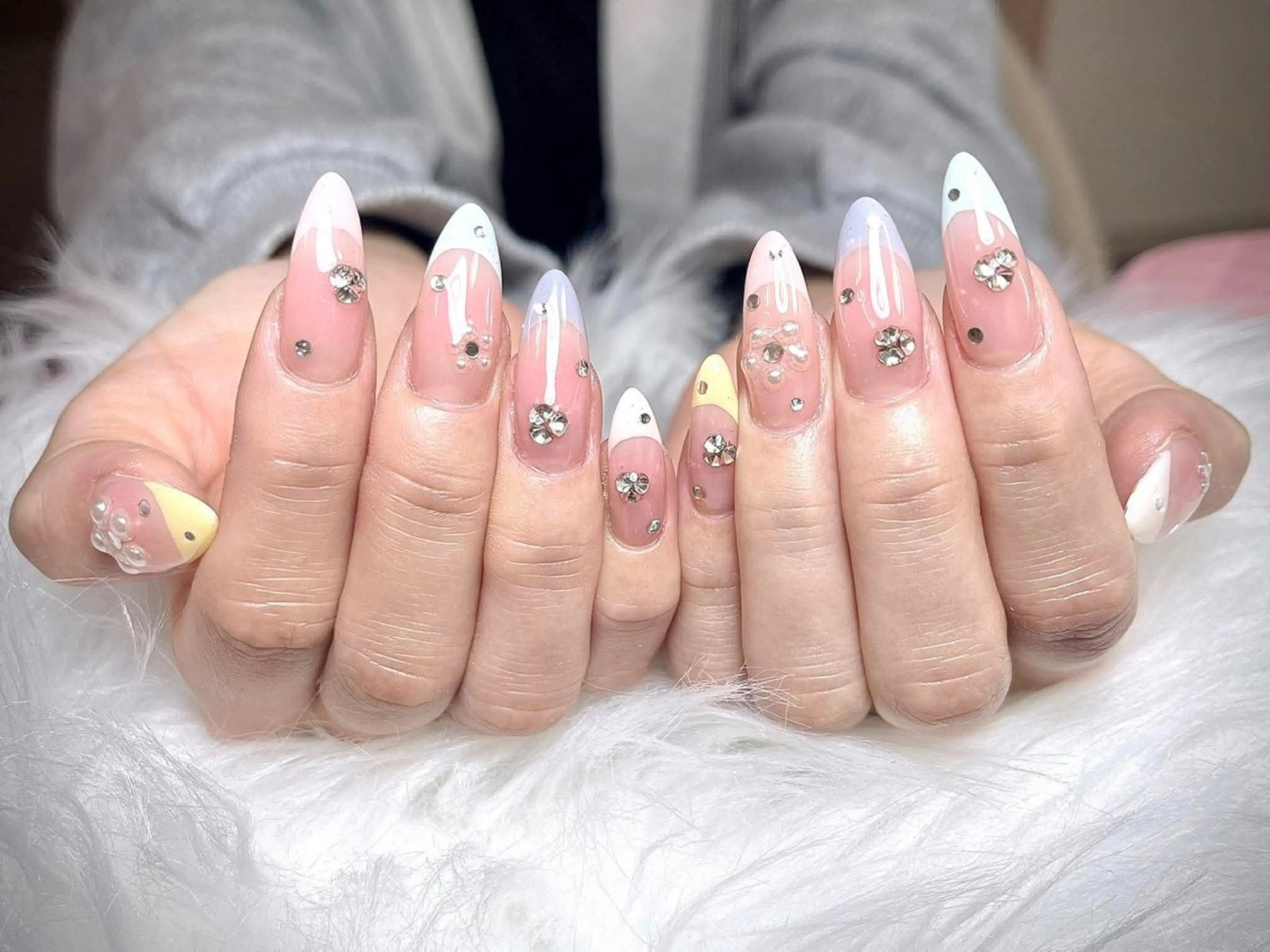 ネイル ハンドネイル hue nail1のネイルデザイン