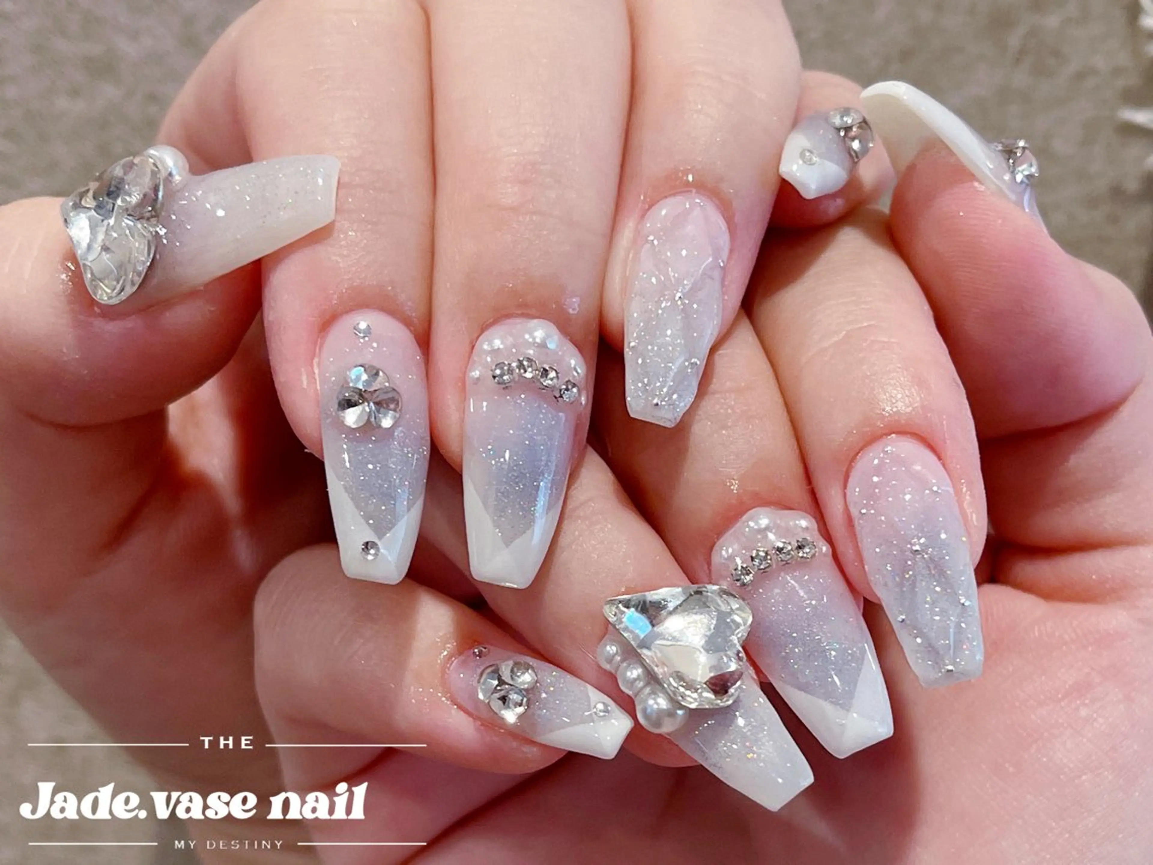 ネイル ハンドネイル ハンドケア ✰Jade.vase 银座のネイルデザイン