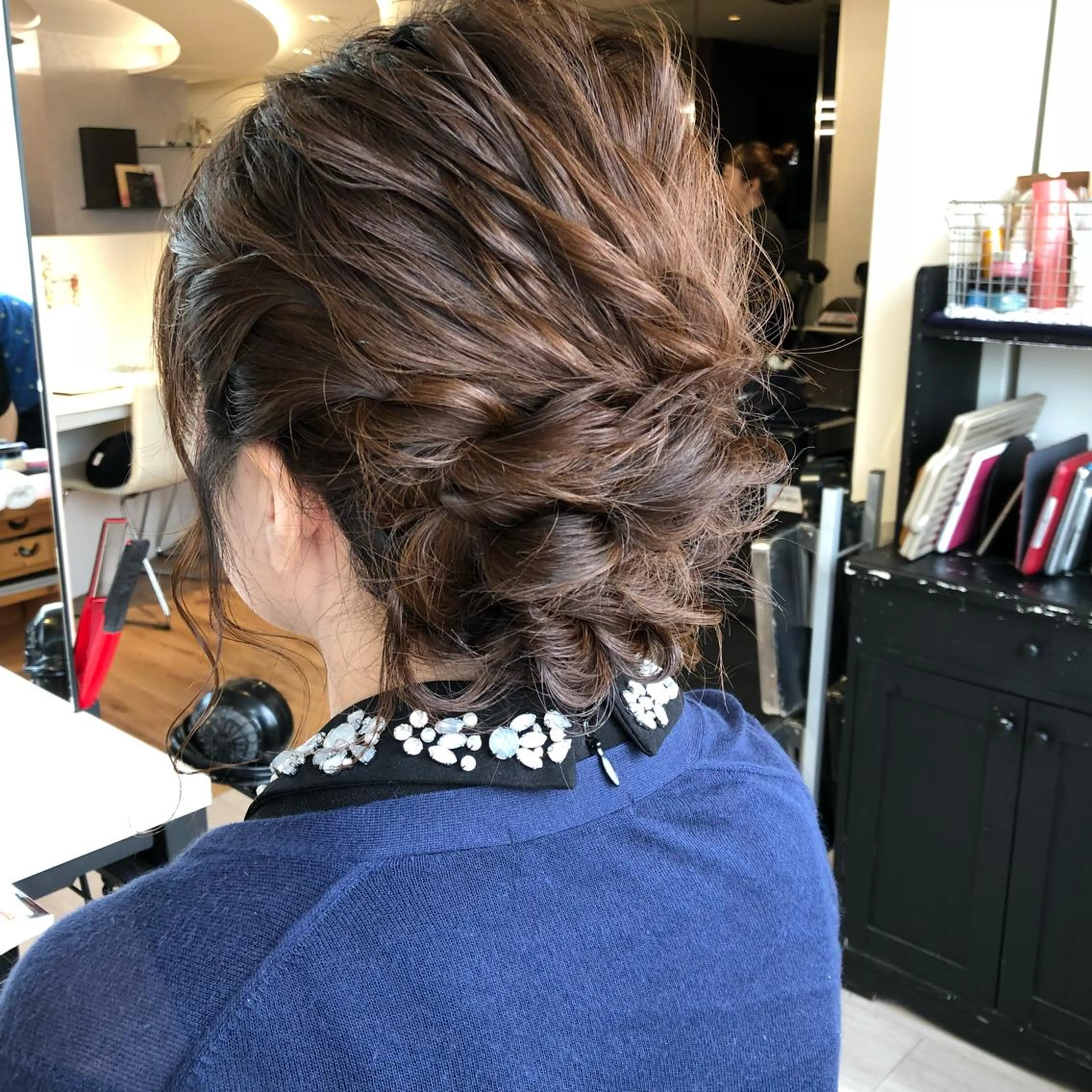 セミロング ヘアアレンジ 金子 富士のヘアスタイル