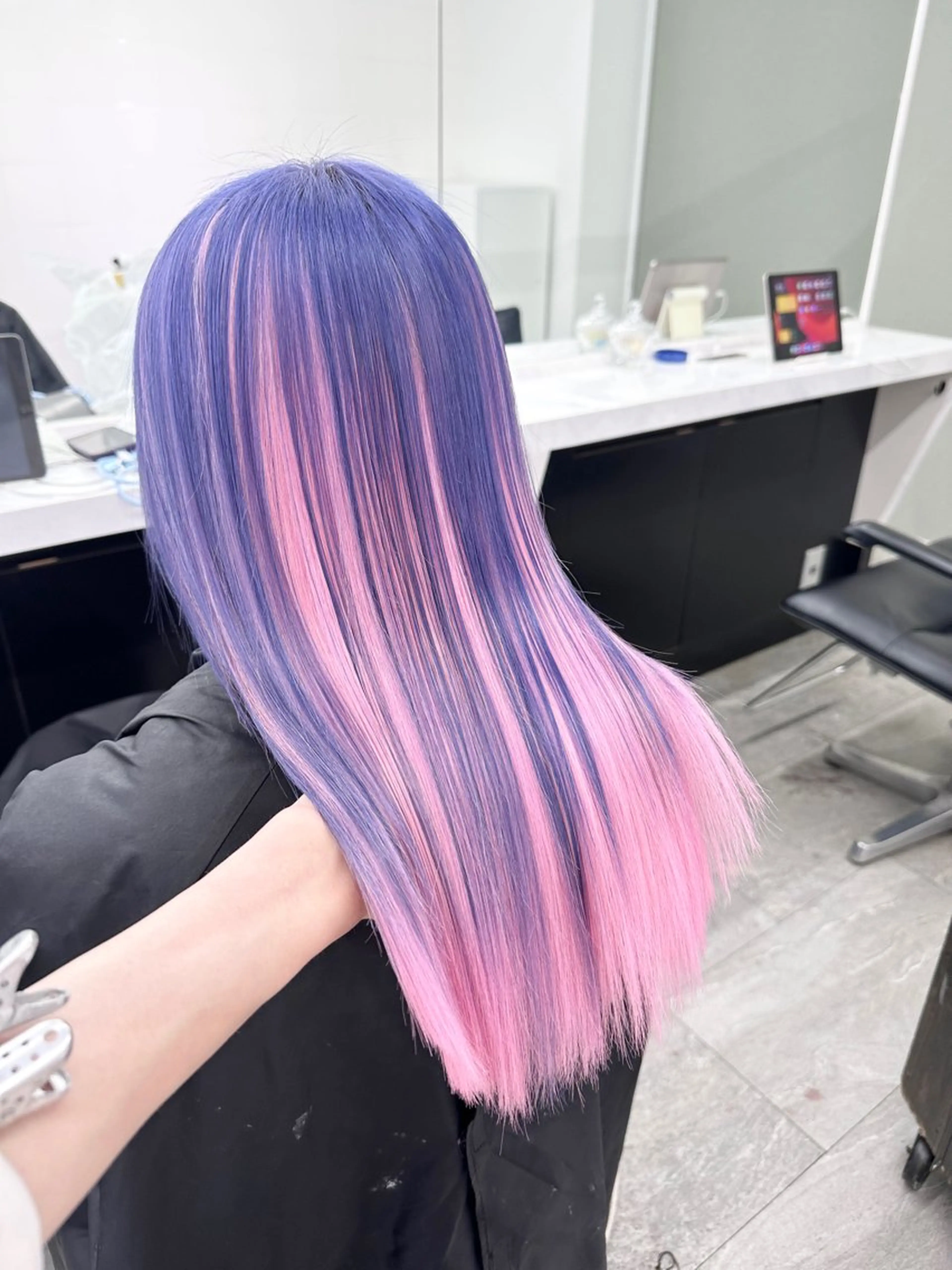 セミロング カラー ヘアカラー トリートメント ❄️💛エクステ ブリーチ❄️yukiのヘアスタイル