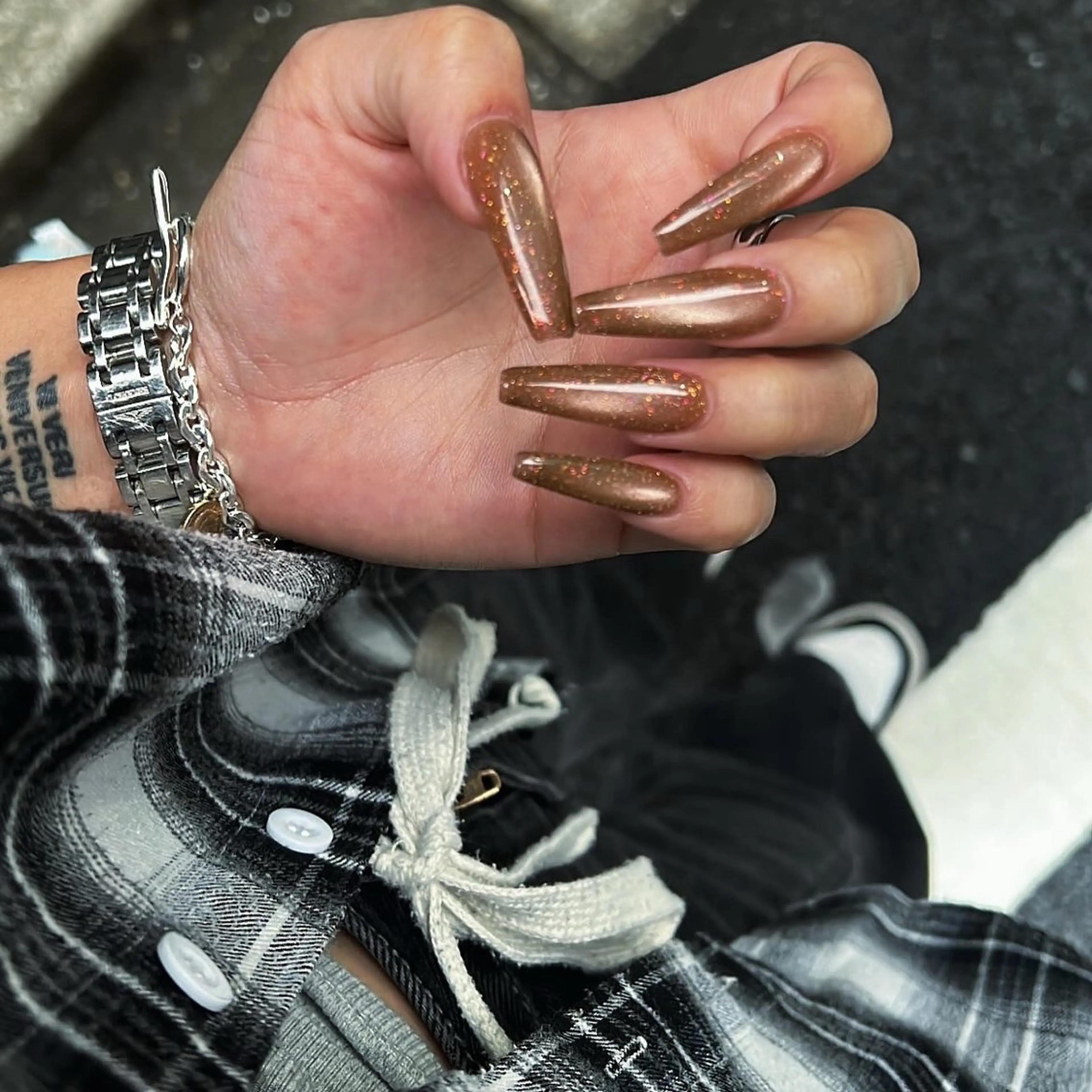 ネイル マグネットネイル ワンカラーネイル スカルプネイル ハンドネイル ハンドケア aya アヤのネイルデザイン