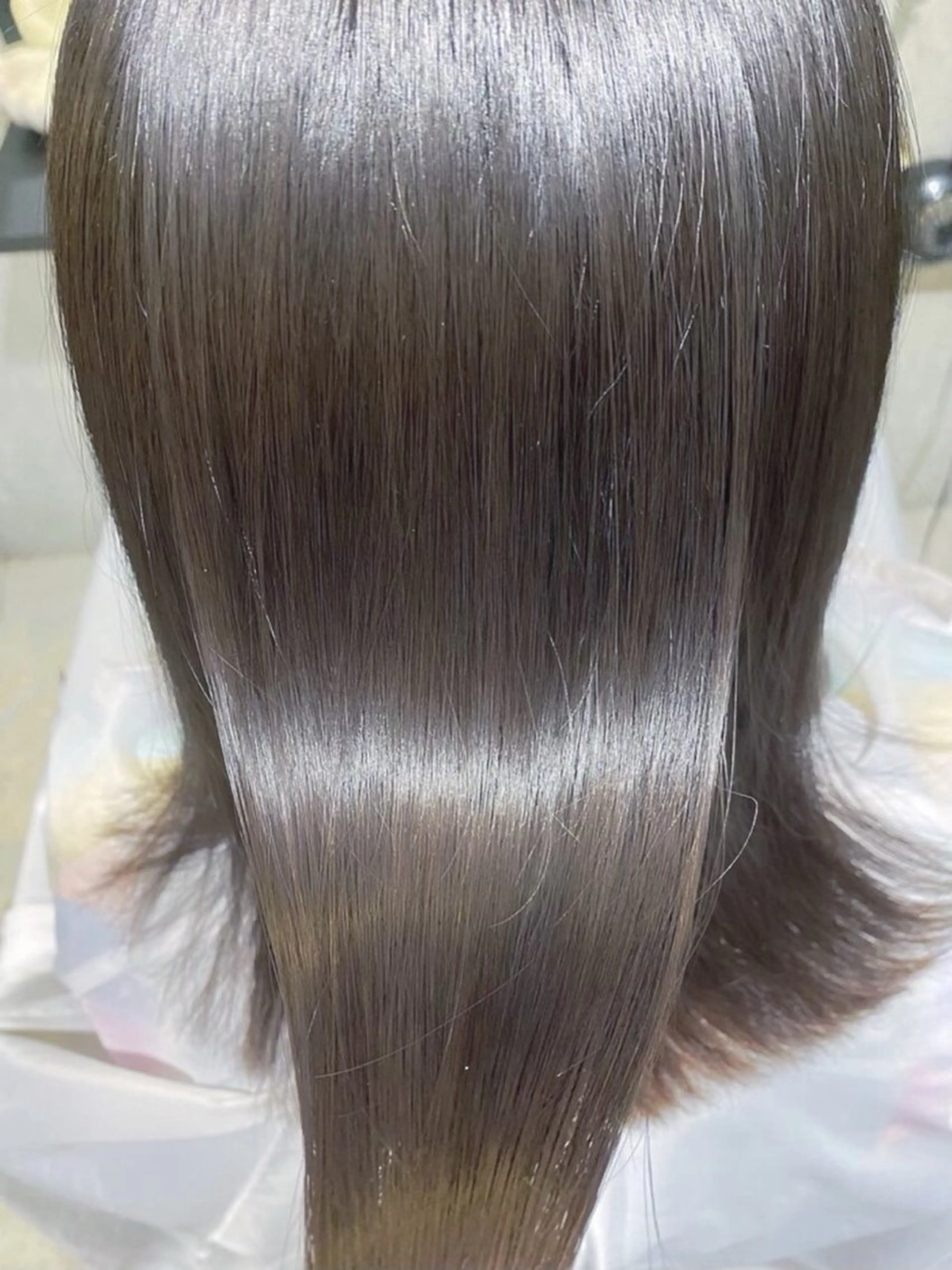 セミロング カラー ヘアアレンジ 髪質改善 縮毛矯正 縮毛矯正 トリートメント ヘアセット 🕊️絹髪縮毛矯正✨ マンツーマン施術🌿のヘアスタイル