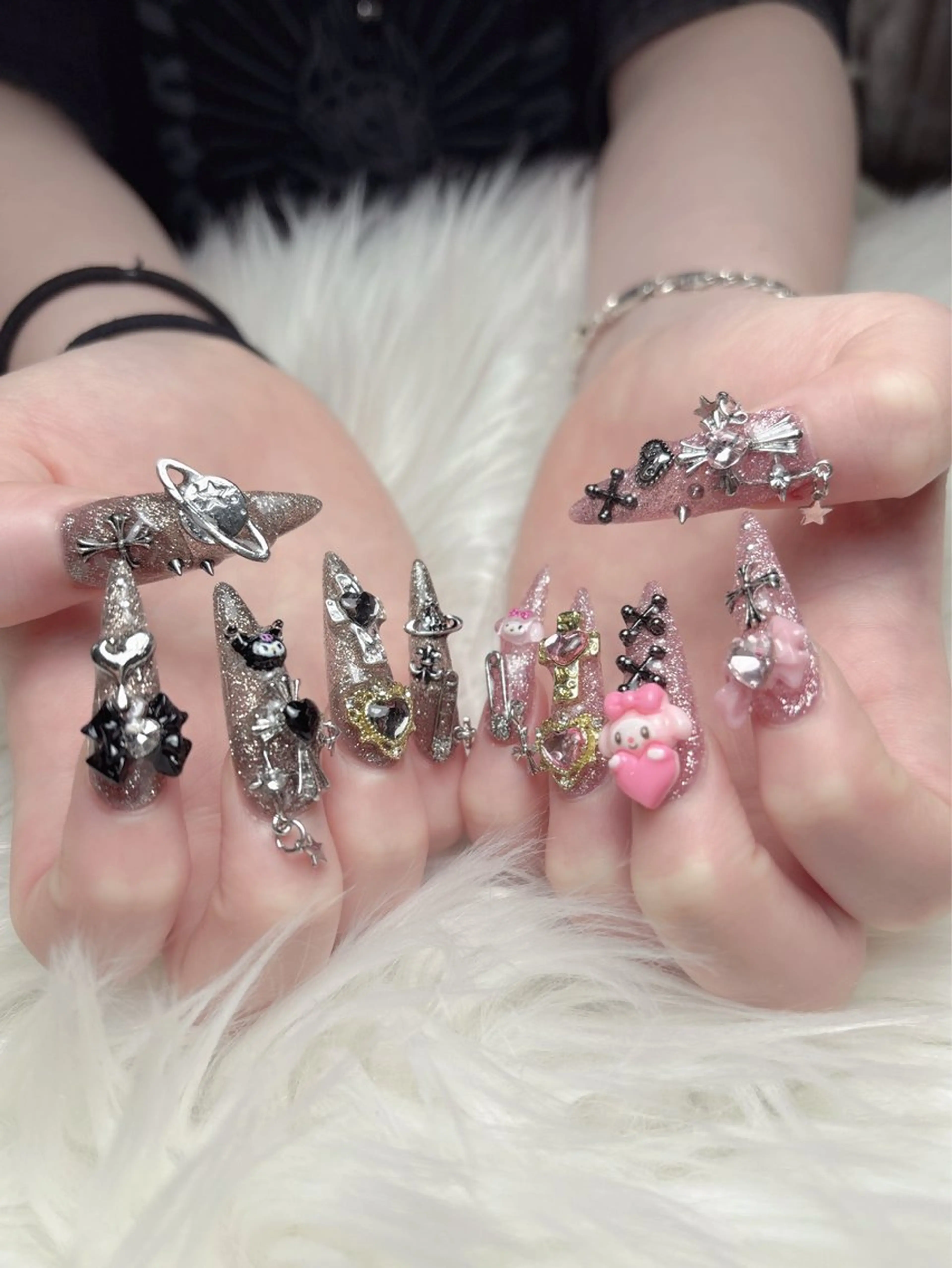 ネイル W&nail  slon所属・W·mai nail 関内のネイルデザイン